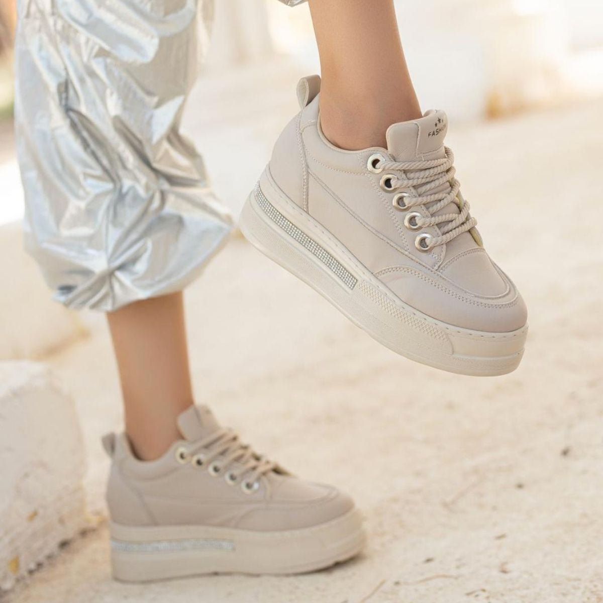LULU Premium Ortopedik Bej Gizli Topuk Kadın Sneakers