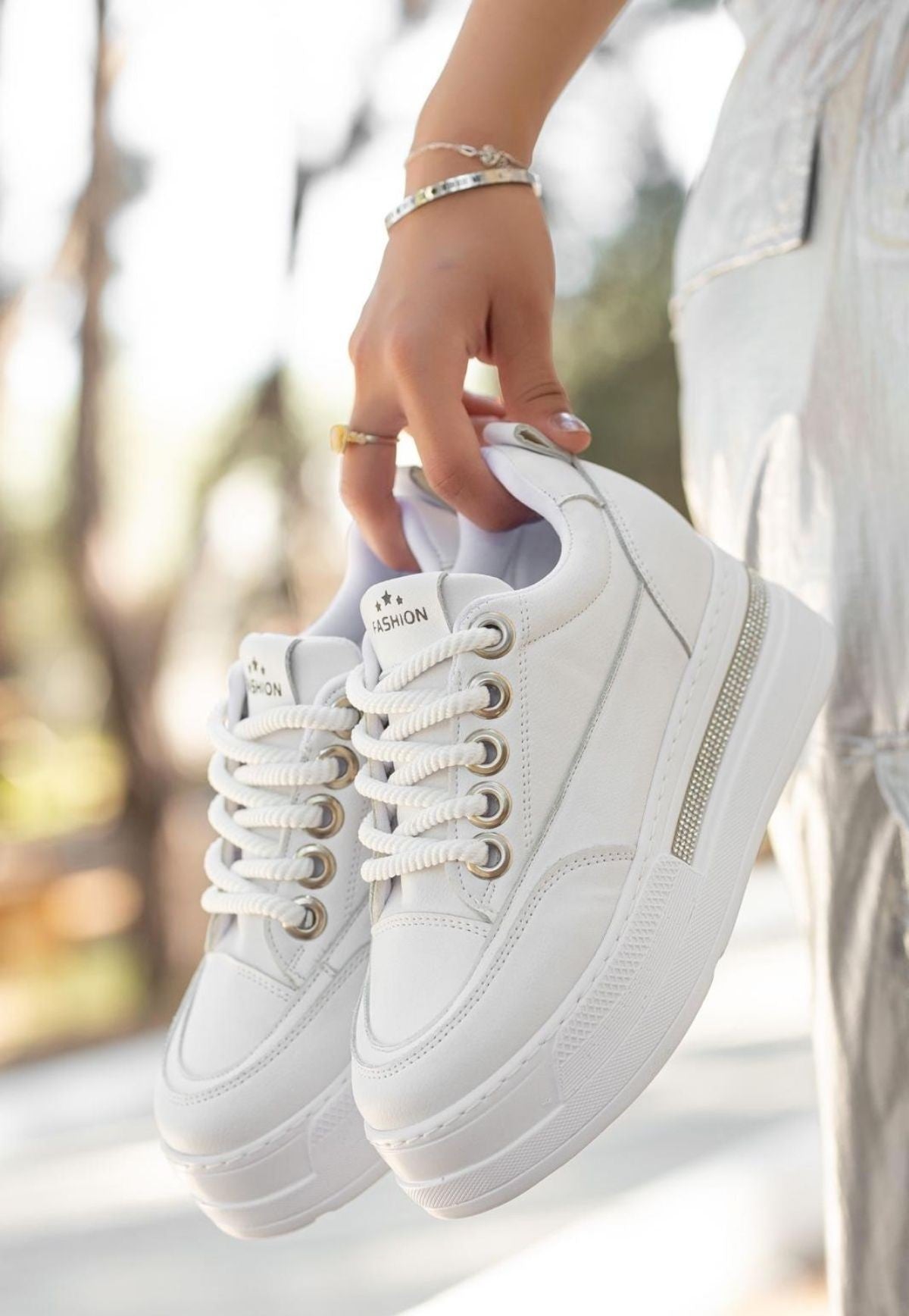 LULU Premium Ortopedik Beyaz Gizli Topuk Kadın Sneakers