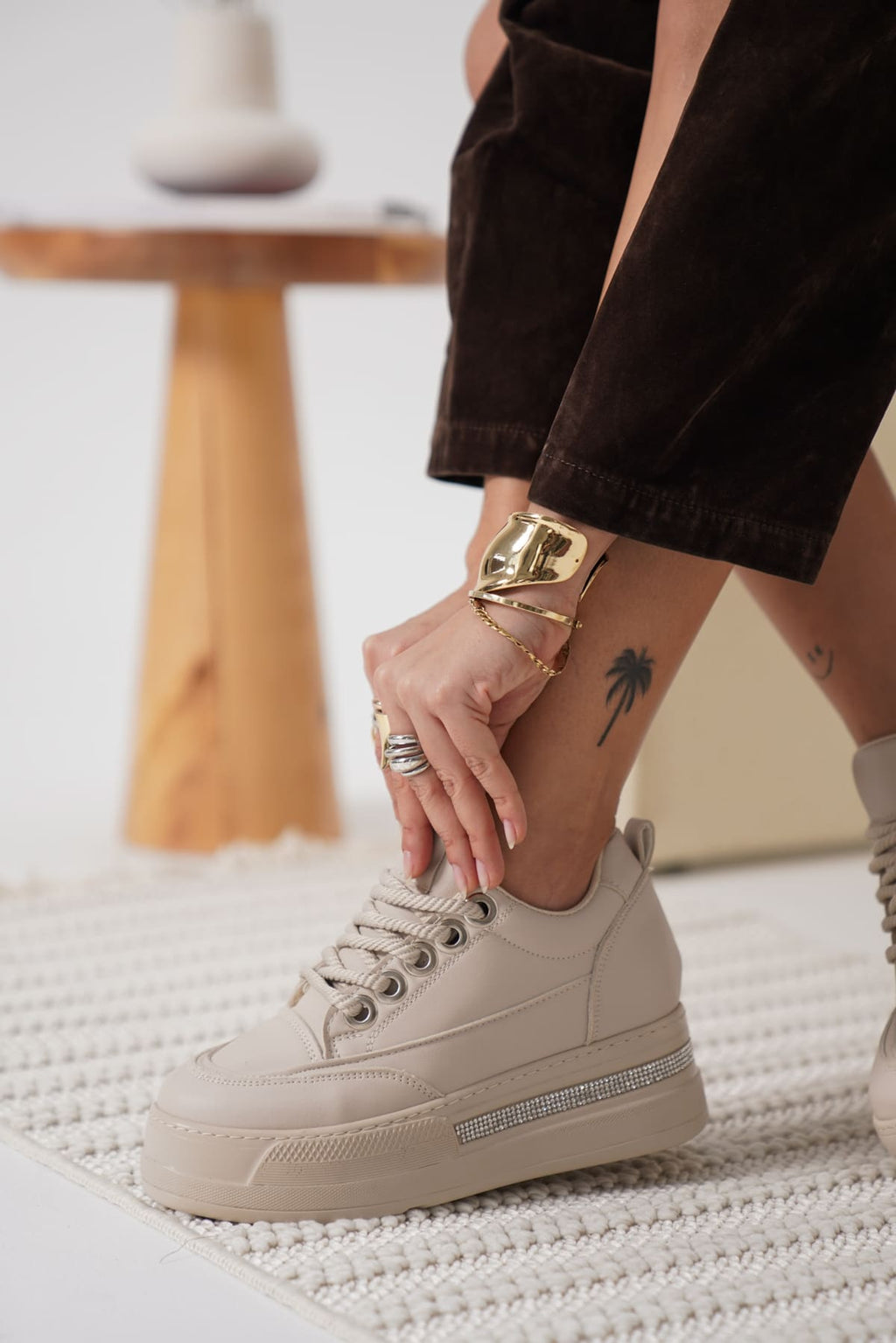 Lunora Premium Yüksek Taban Bej 8 cm Gizli Topuk Kadın Sneaker