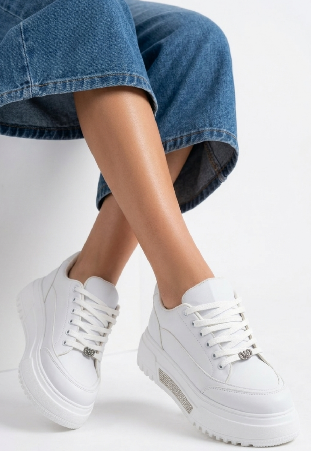 Luto Premium 5 cm Kalın Taban Beyaz Bağcıklı Kadın Sneaker