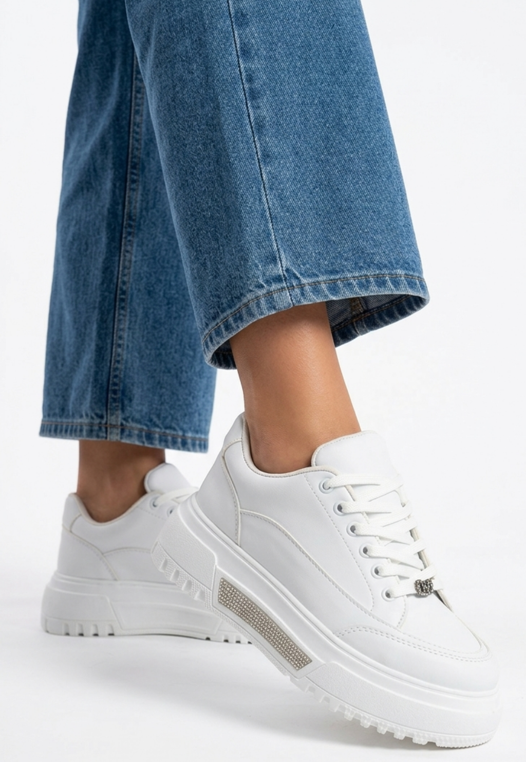 Luto Premium 5 cm Kalın Taban Beyaz Bağcıklı Kadın Sneaker