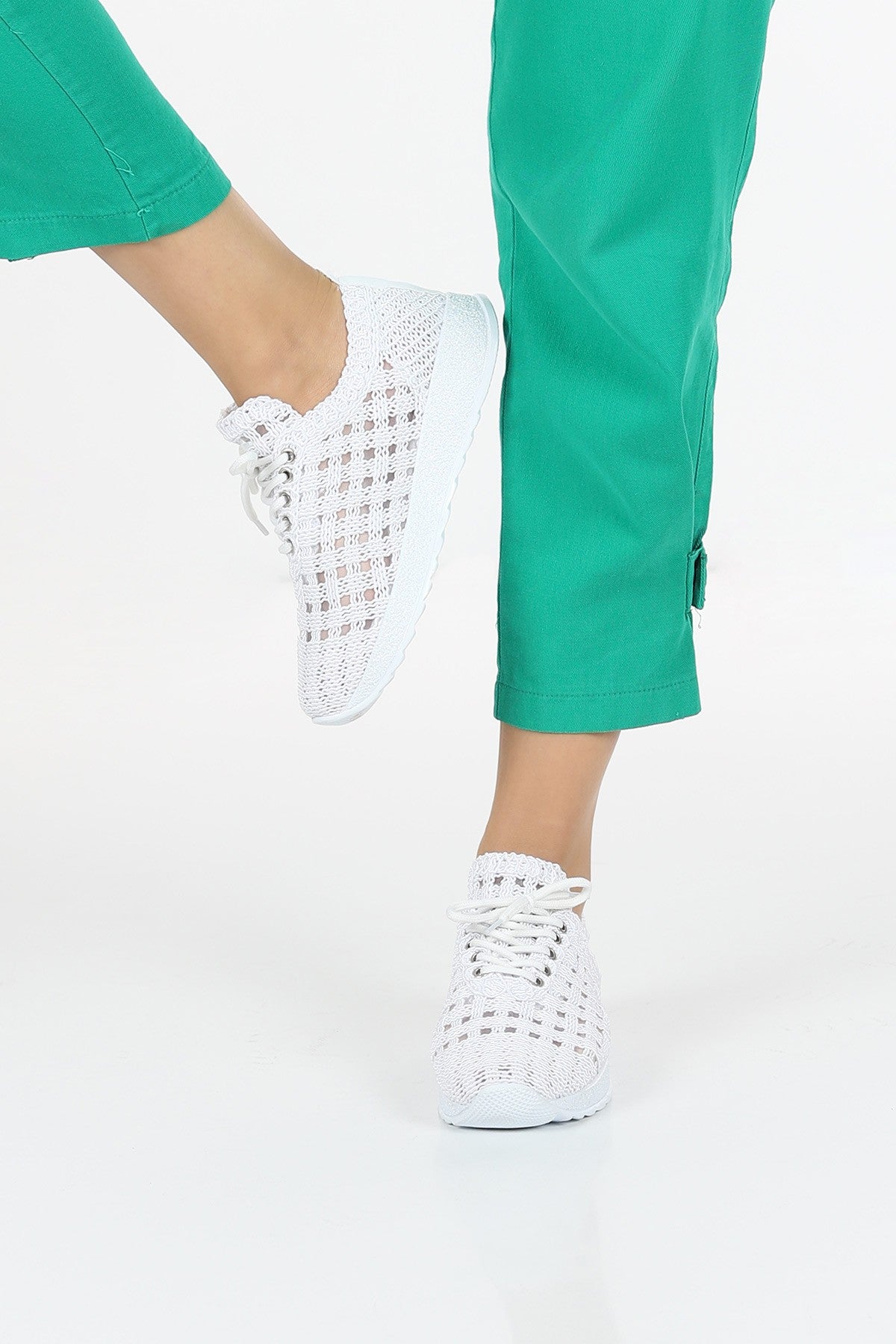 Luzia Elegant Design Model Lace Design Women's Sneakers White