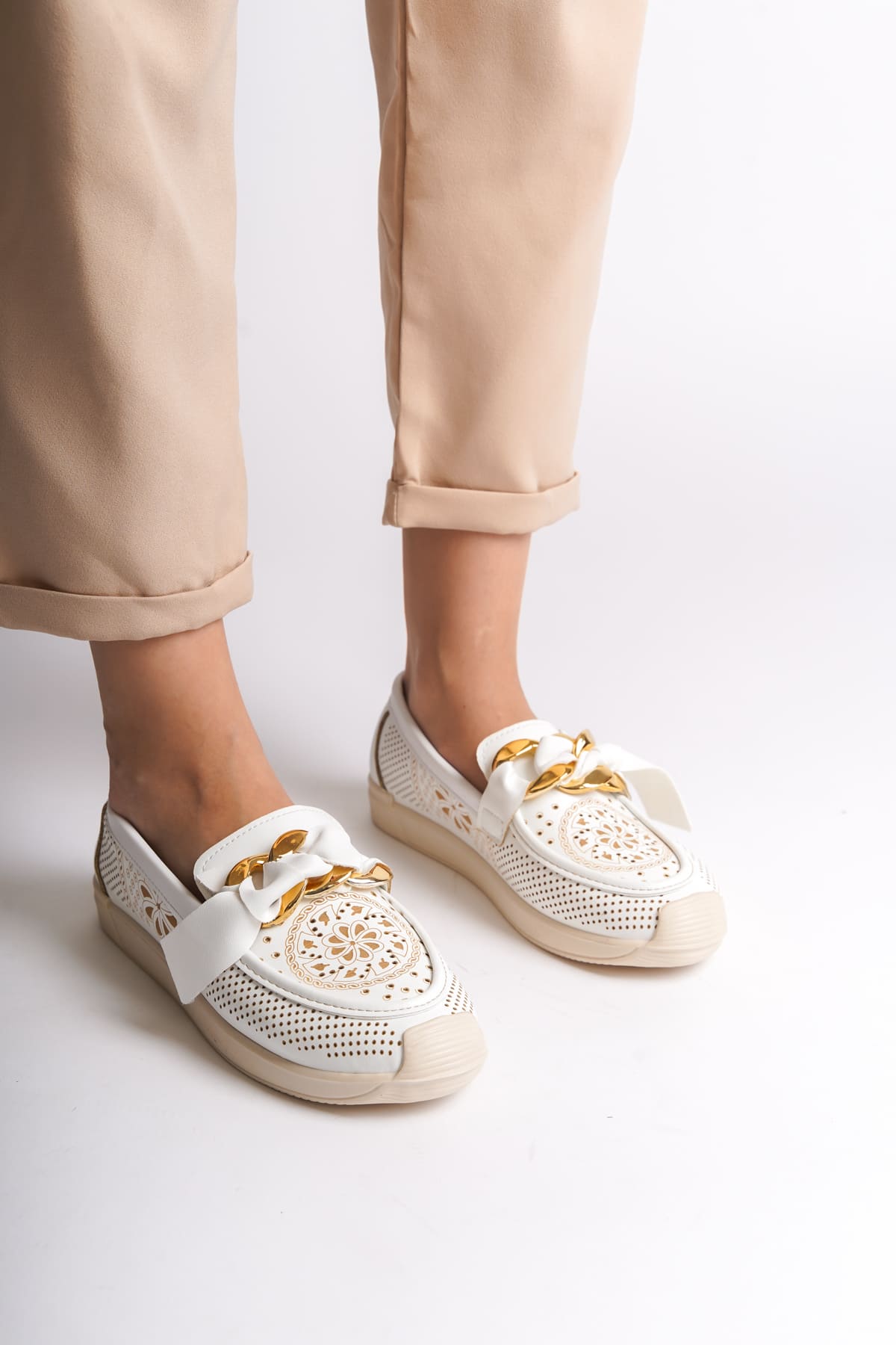 LYDIA Laceless Orthopedic Comfortable Floral Patterned Women's Ballerinas - White Floral Patterned