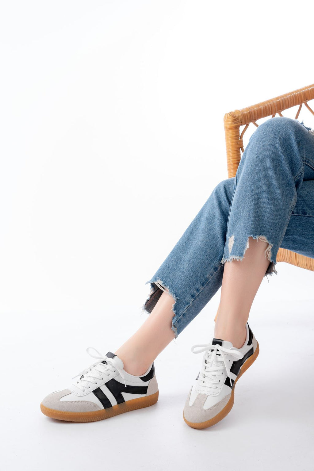 ZRİN-1004 Premium Beyaz Bağcıklı Günlük Kadın Sneaker