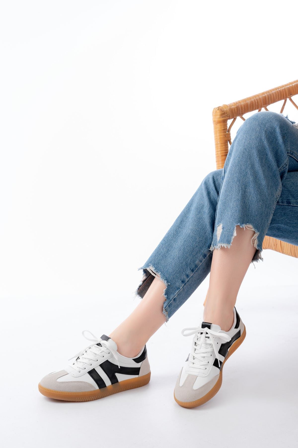 ZRİN-1004 Premium Beyaz Bağcıklı Günlük Kadın Sneaker