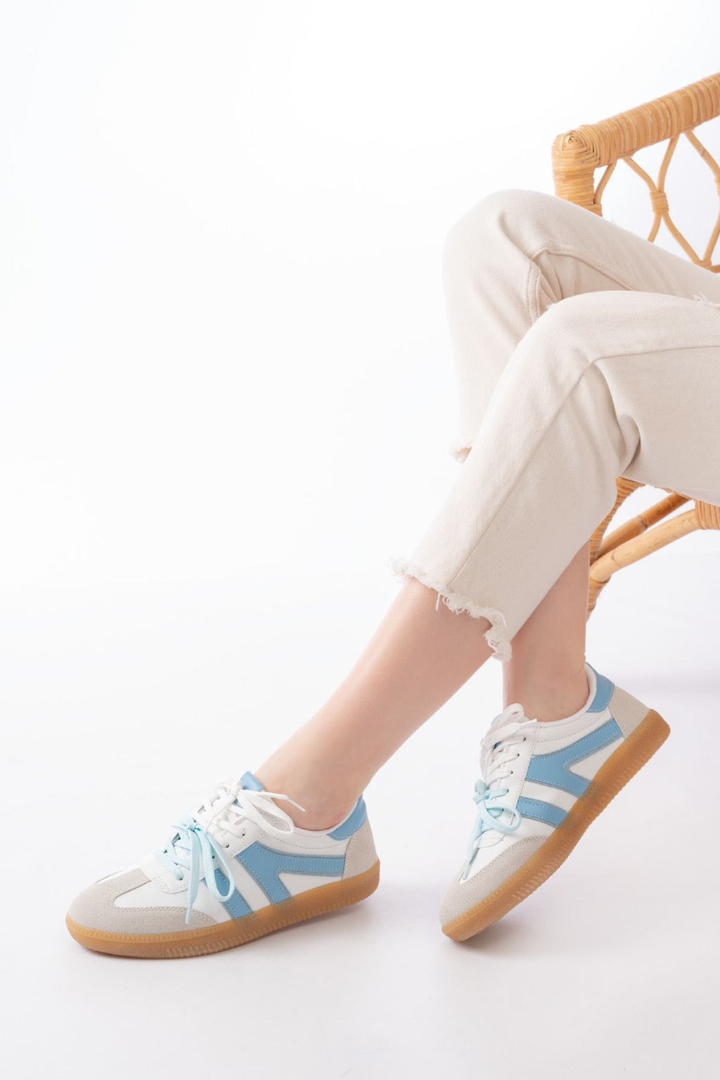 ZRİN-6005 Premium Mavi Bağcıklı Termo Taban Günlük Kadın Sneaker