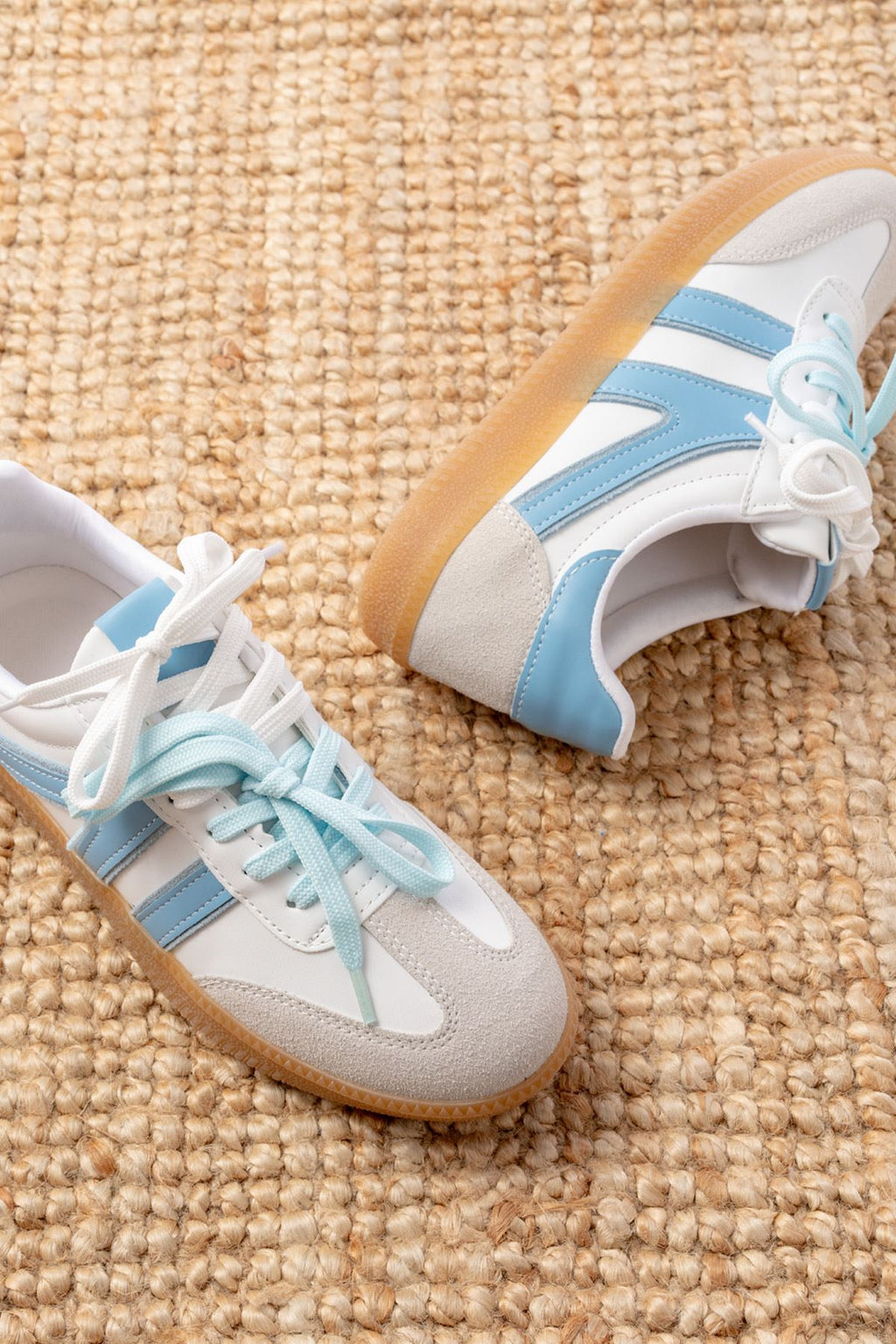 ZRİN-6005 Premium Mavi Bağcıklı Termo Taban Günlük Kadın Sneaker