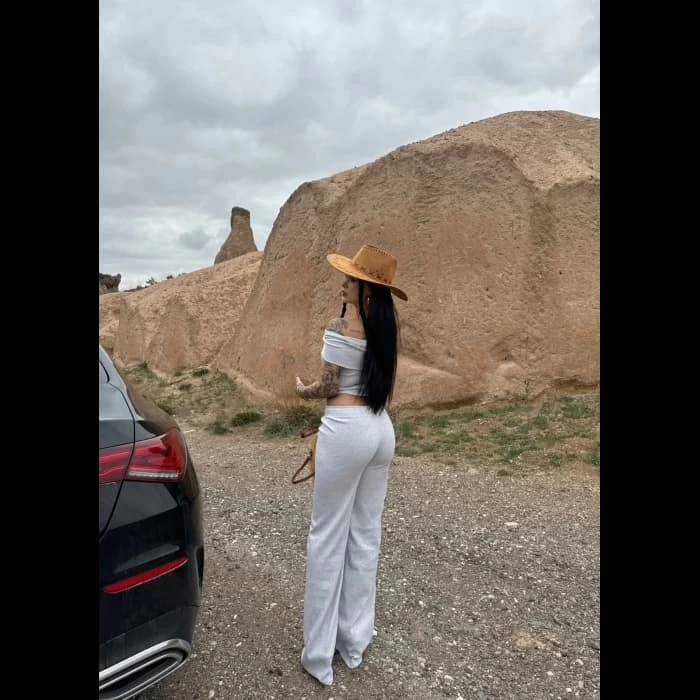 Madonna Yaka Bol Paça Pantolon Gri İkili Takım