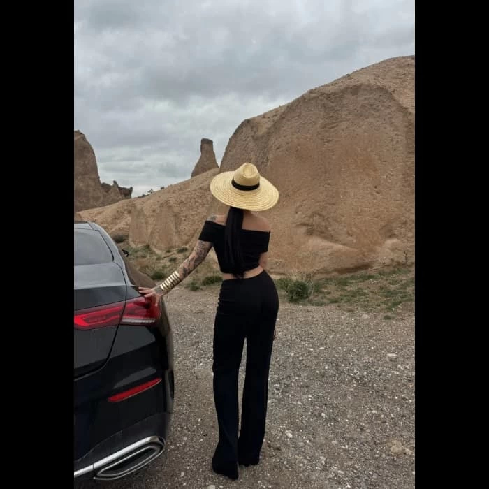 Madonna Collar Wide Leg Trousers Black Two-Piece Suit