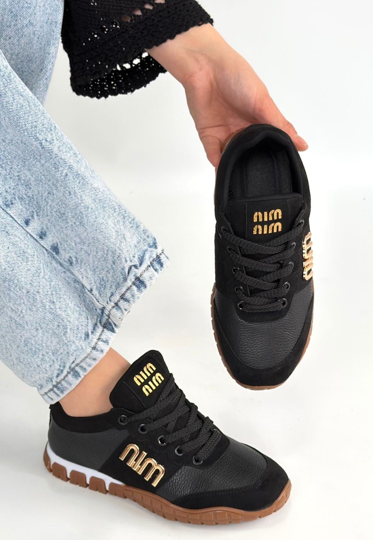 ZRNE-006 Premium Siyah Bağcıklı Kadın Sneaker