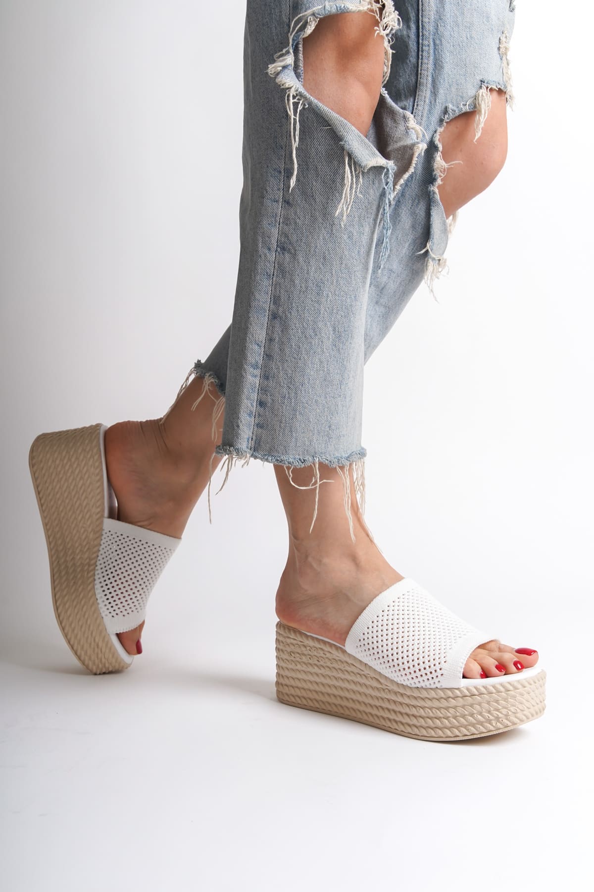 MOSINA Wedge Heeled Orthopedic Sole Straw Knitted White Women's Slippers