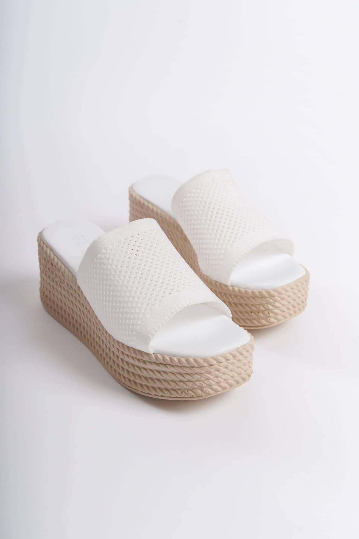 MOSINA Wedge Heeled Orthopedic Sole Straw Knitted White Women's Slippers