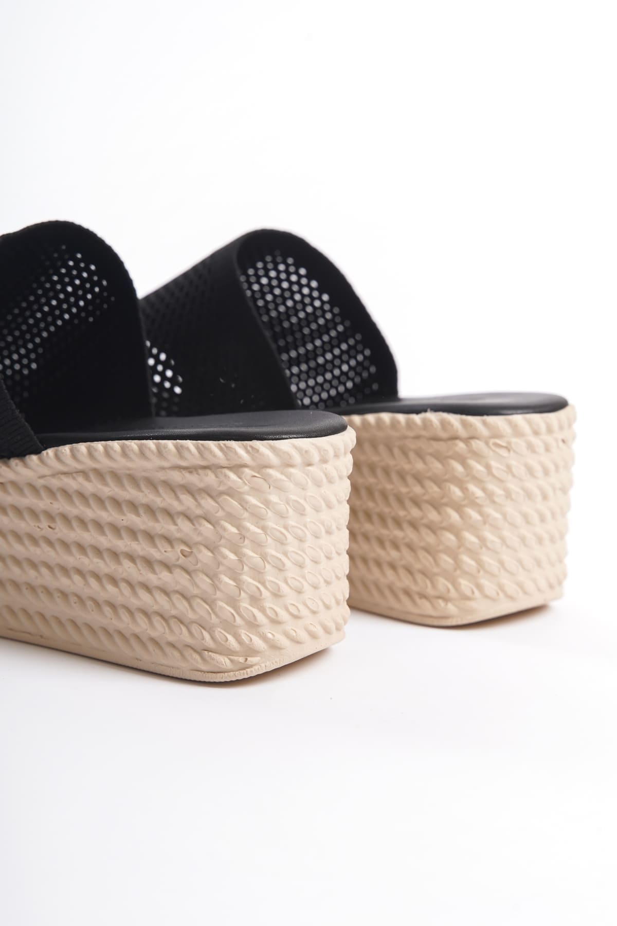 MOSINA Wedge Heeled Orthopedic Sole Straw Knitted Black Women's Slippers
