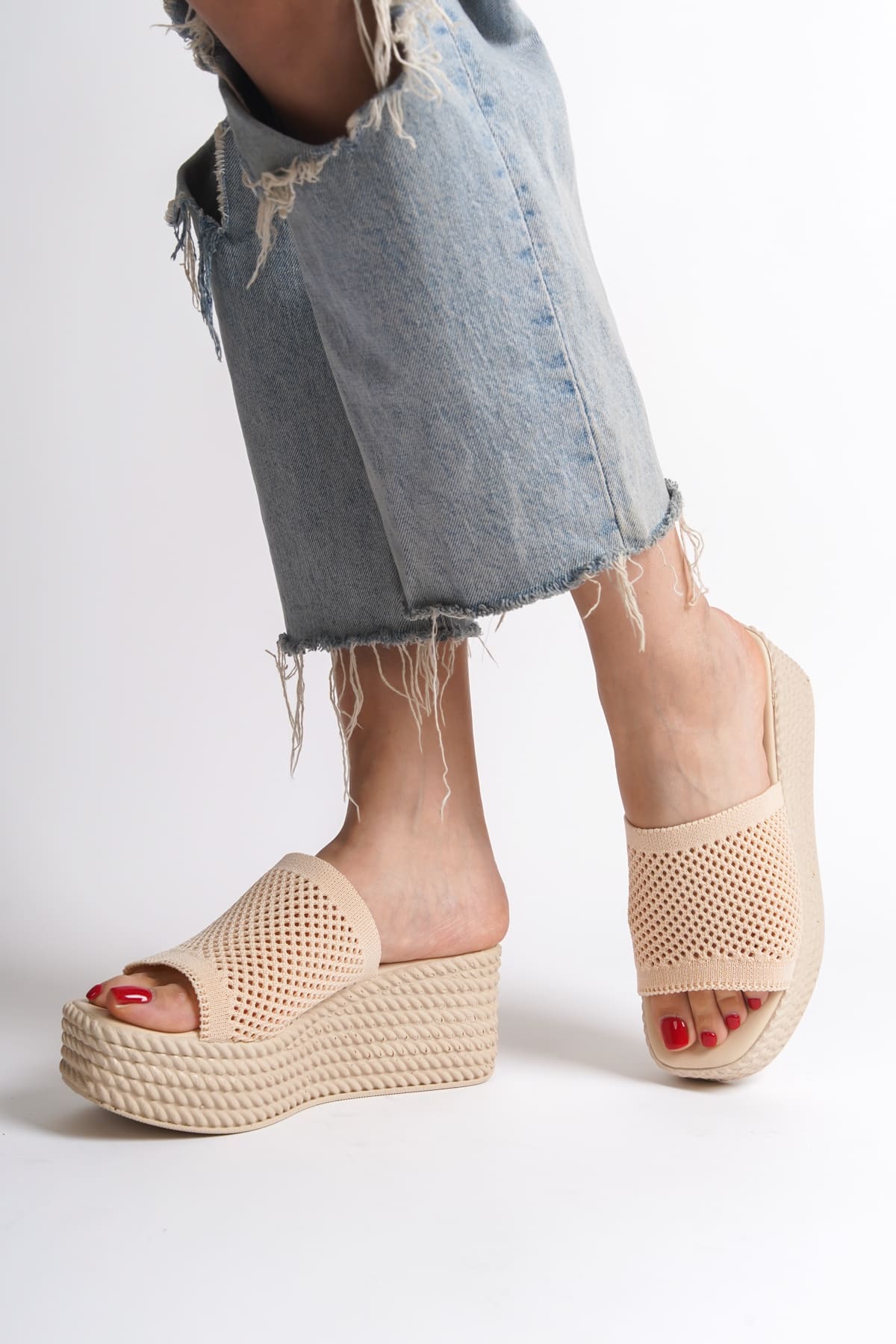 MOSINA Wedge Heeled Orthopedic Sole Straw Knitted Ten Women's Slippers