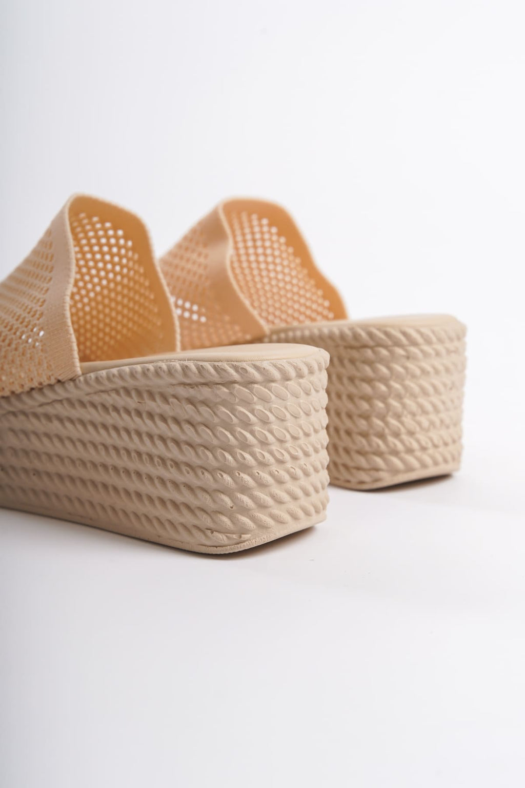 MOSINA Wedge Heeled Orthopedic Sole Straw Knitted Ten Women's Slippers