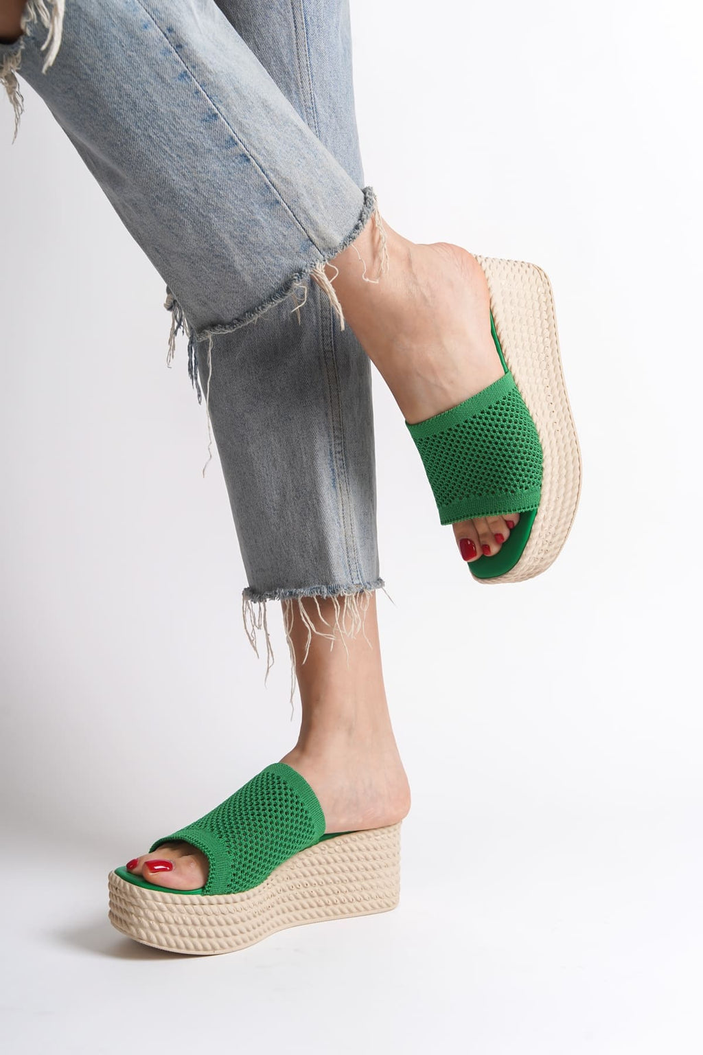 MOSINA Wedge Heeled Orthopedic Sole Straw Knit Green Women's Slippers