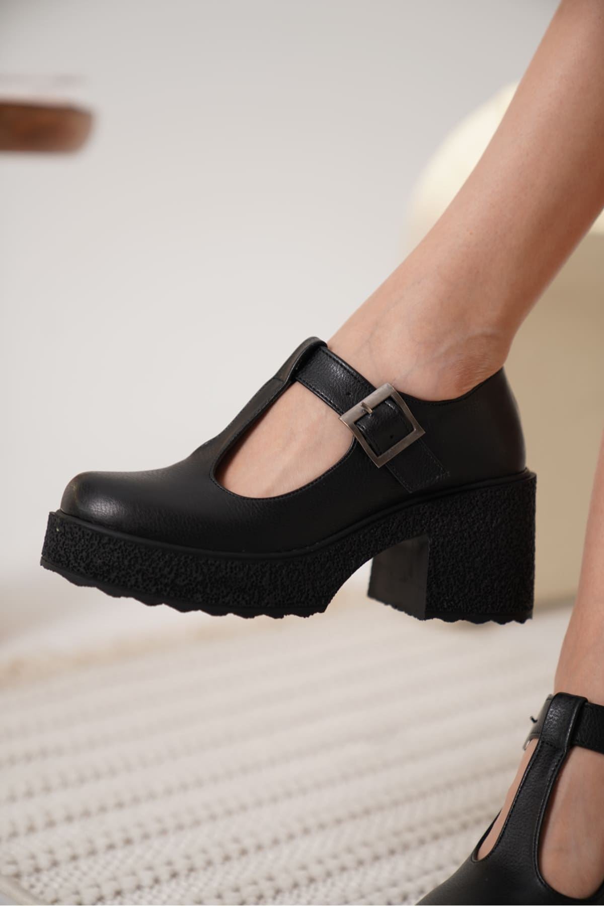 Mathilda Premium Black Casual Wedge Heel Shoes