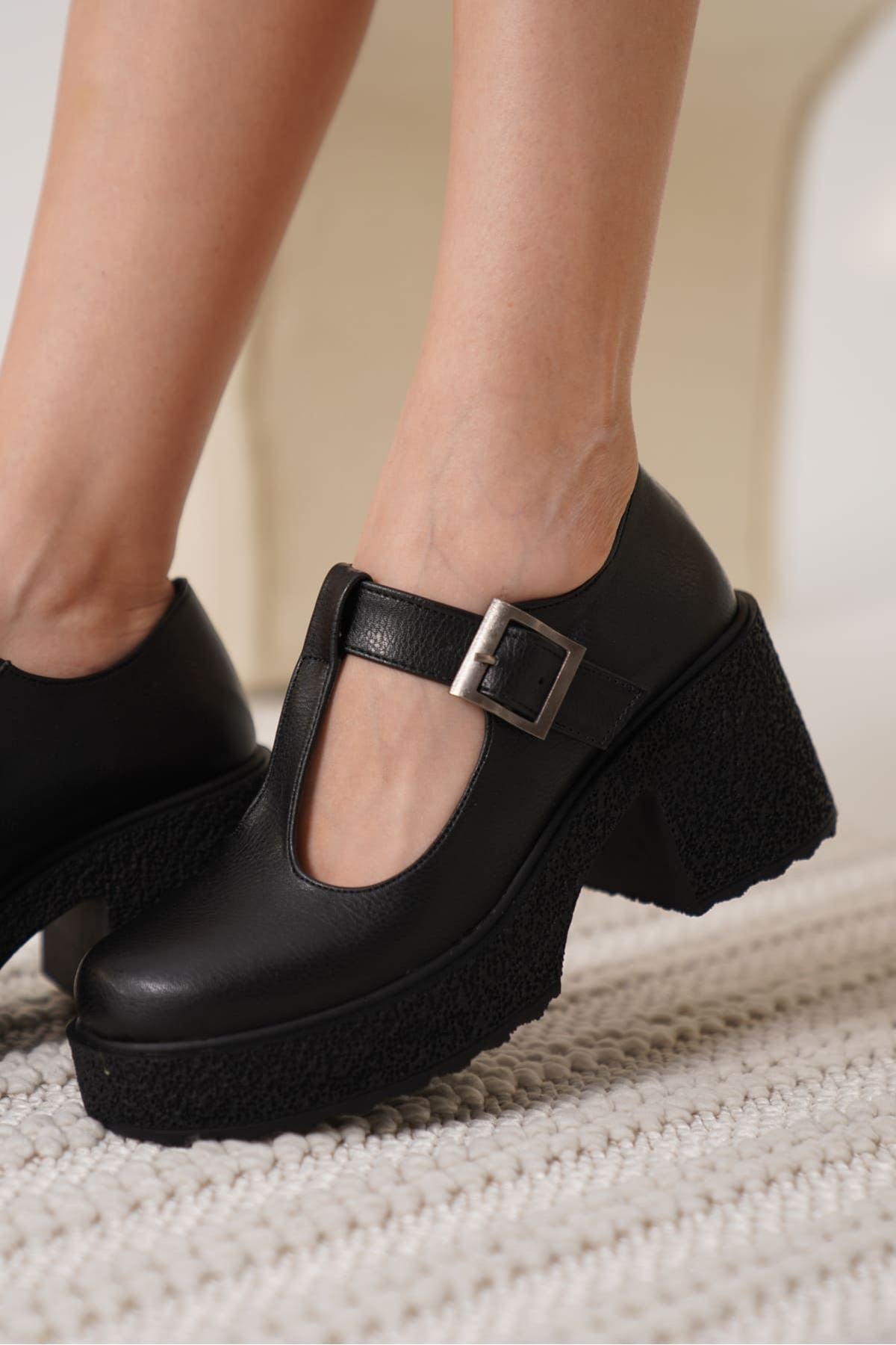 Mathilda Premium Black Casual Wedge Heel Shoes