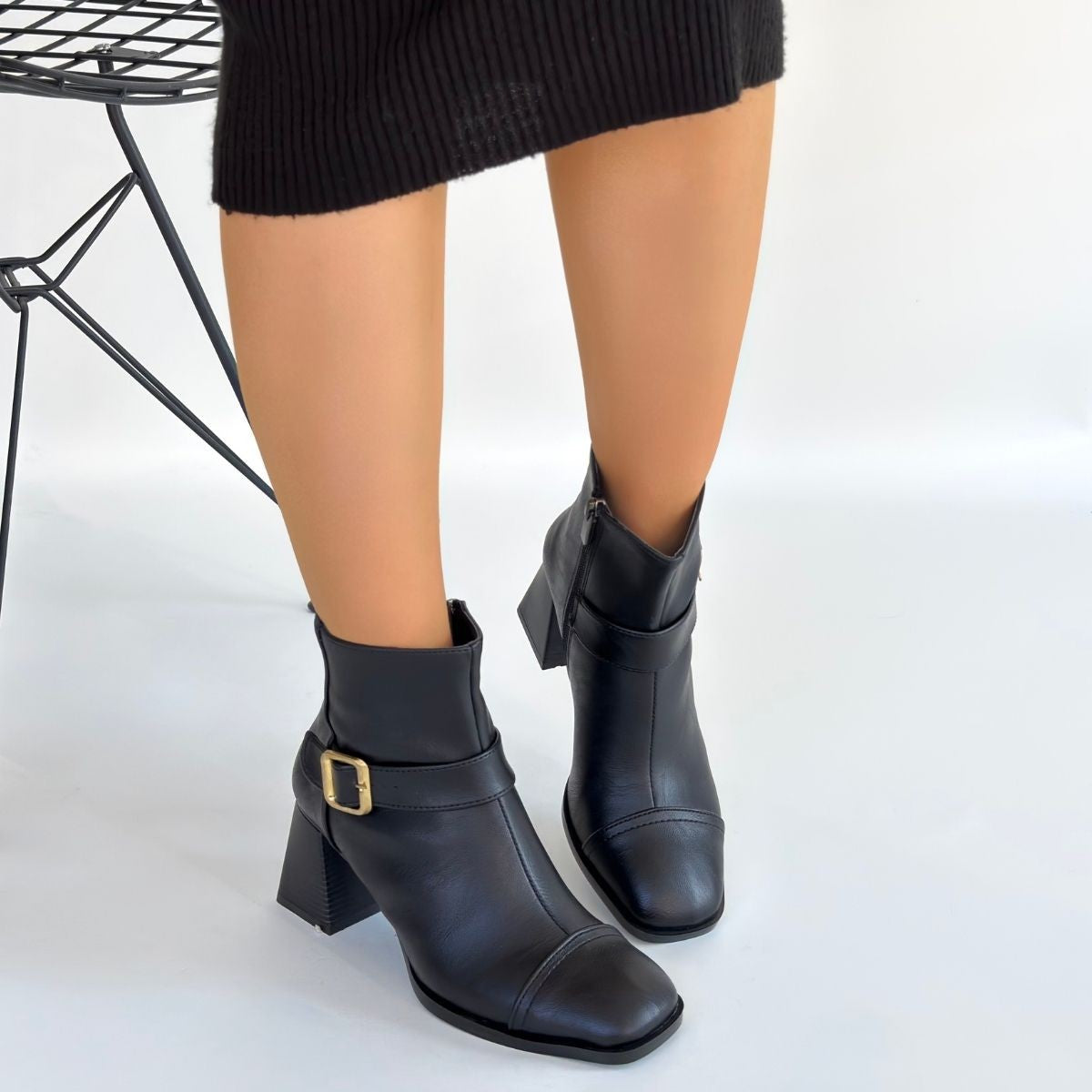 Mejjo Premium Siyah Fermuarlı Topuklu Kadın Bot