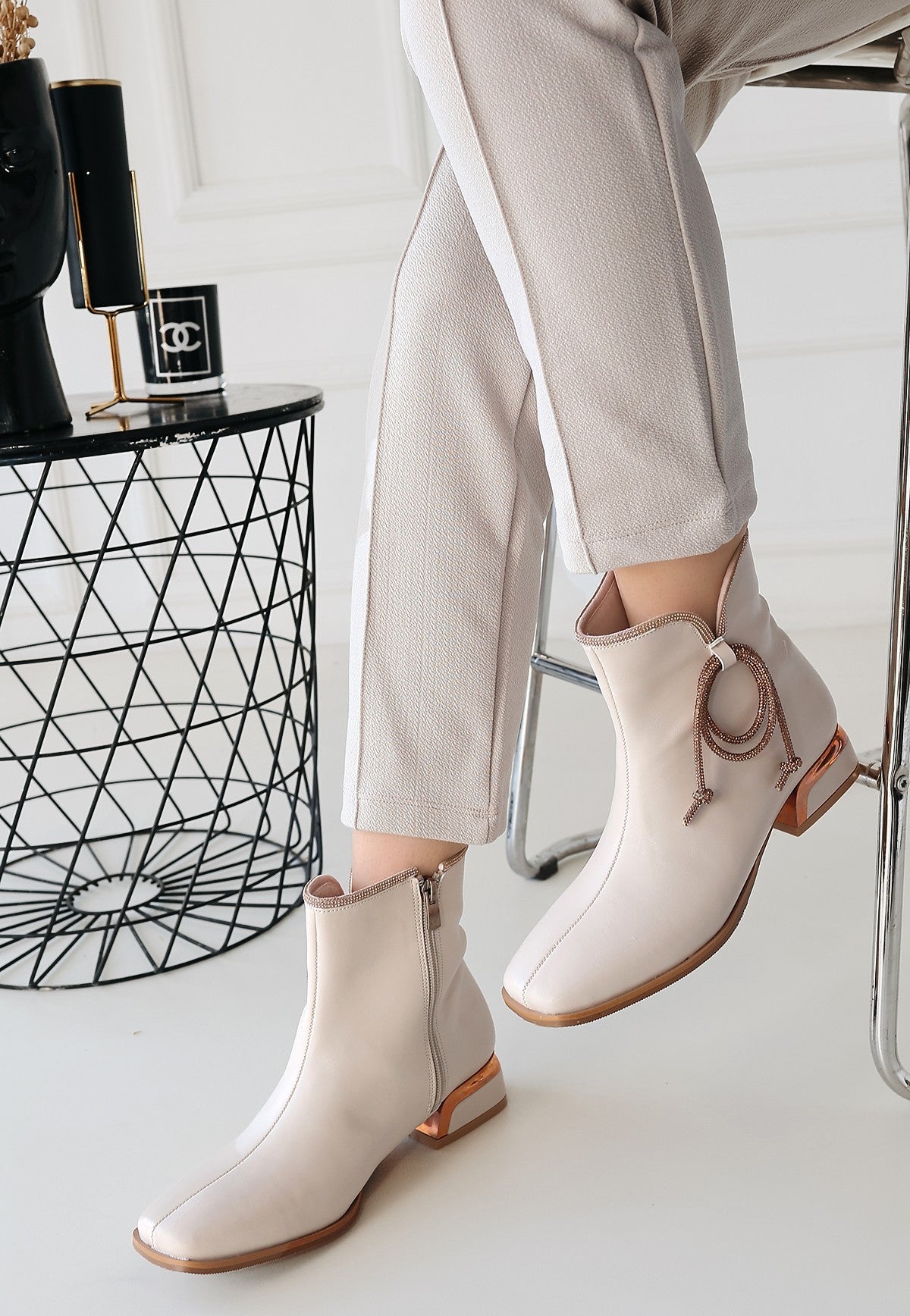Melina Beige Stone Detailed High Heel Zippered Boots