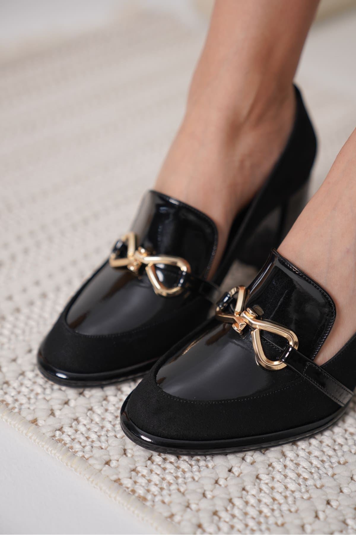 Melly Premium Black Patent Leather Suede Detailed Women's High Heel Shoes
