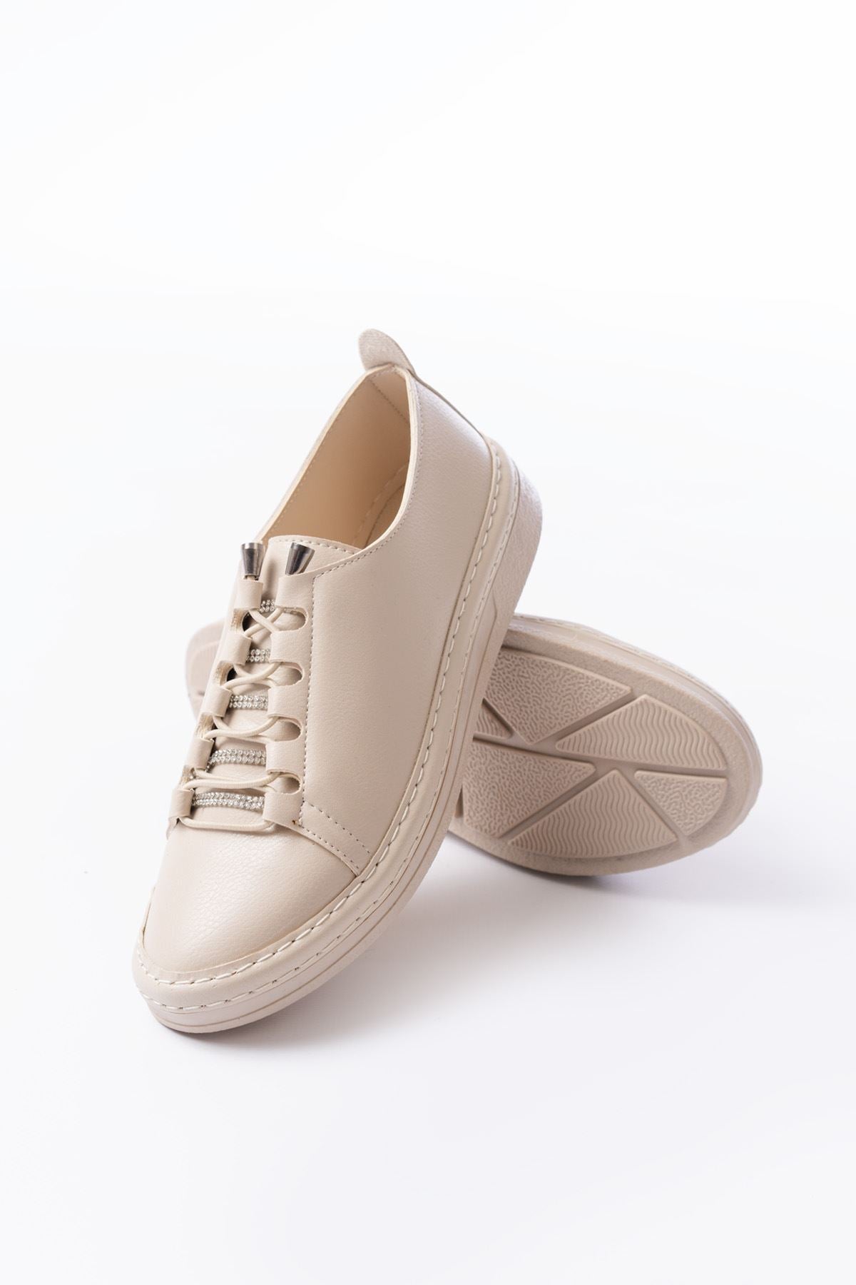 ZRİN-9026 Premium Bej Bağcıklı Taş Aksesuarlı Kadın Sneaker