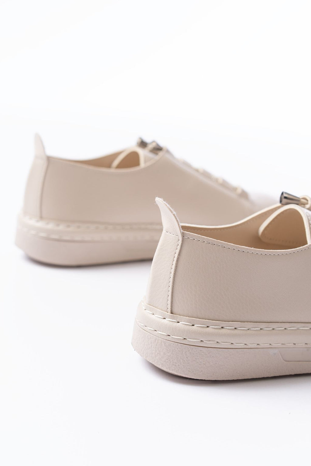 ZRİN-9026 Premium Bej Bağcıklı Taş Aksesuarlı Kadın Sneaker