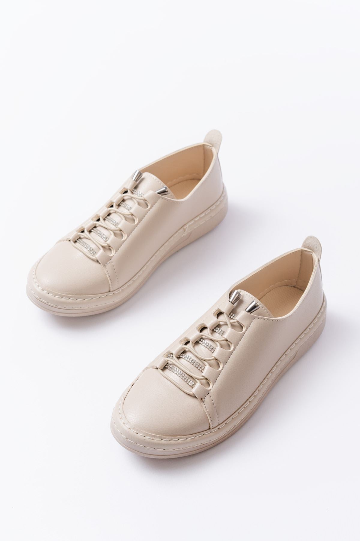 ZRİN-9026 Premium Bej Bağcıklı Taş Aksesuarlı Kadın Sneaker