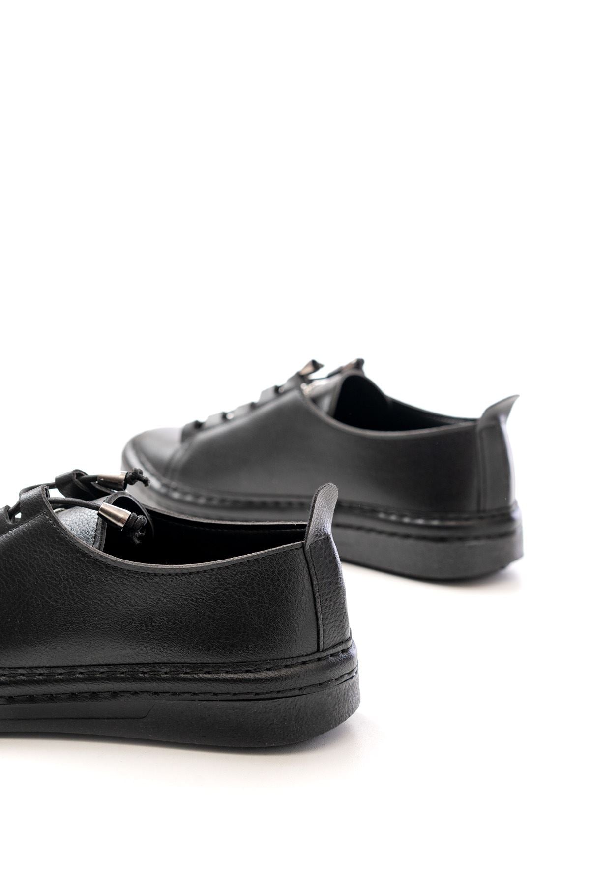 ZRİN-9026 Premium Siyah Bağcıklı Taş Aksesuarlı Kadın Sneaker