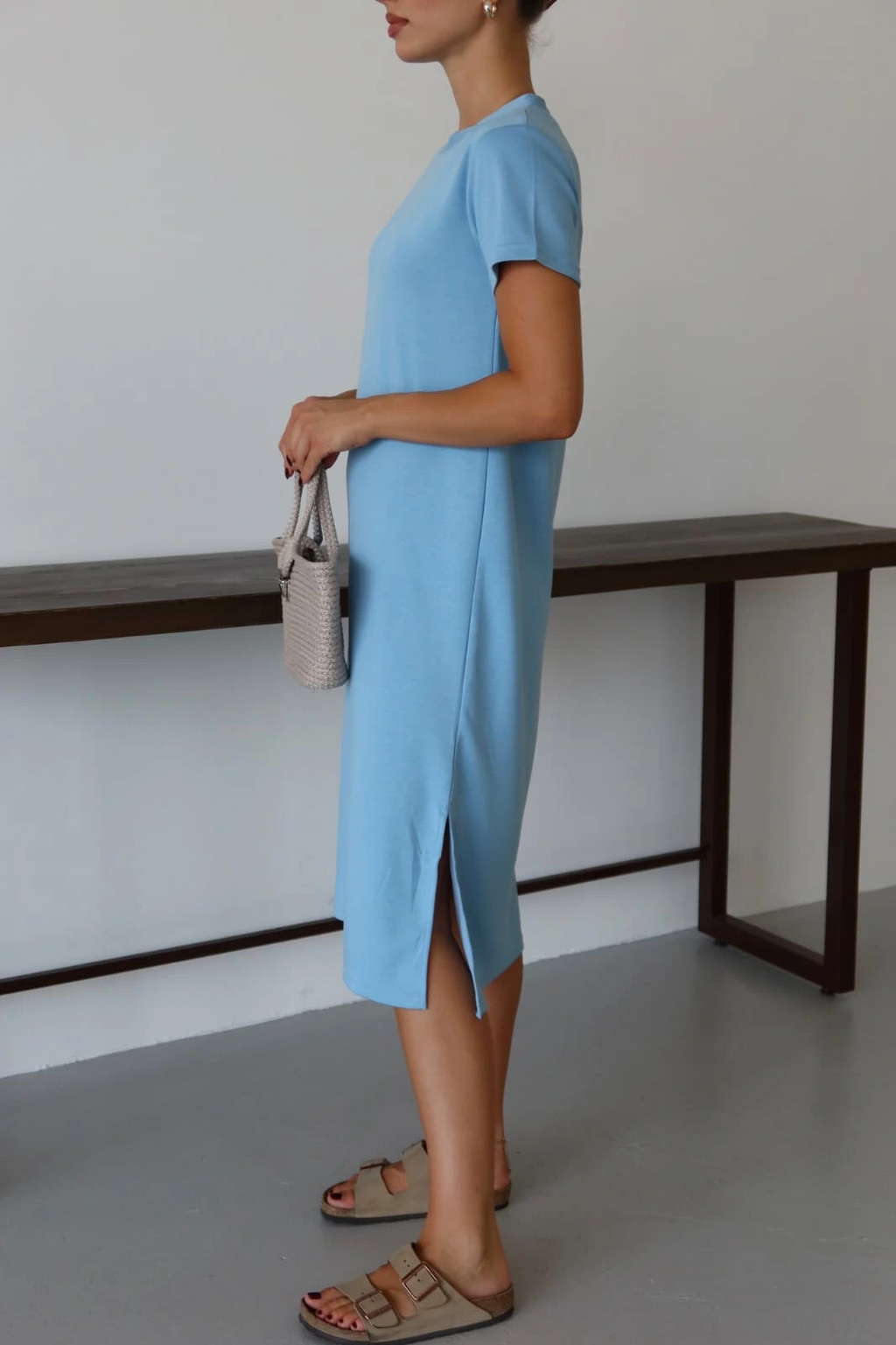 Modal yırtmaçlı elbise mavi