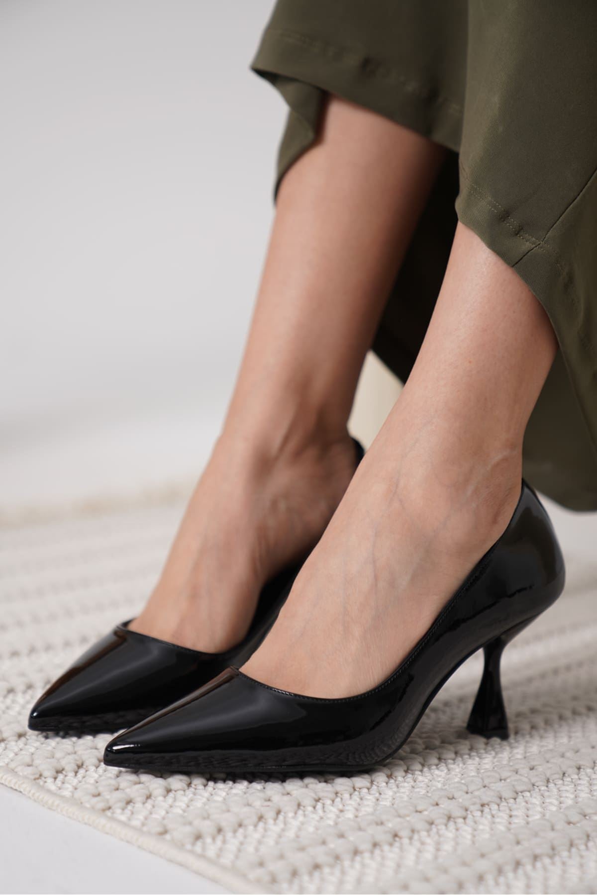 Monica Premium Siyah Rugan Kadın Stiletto