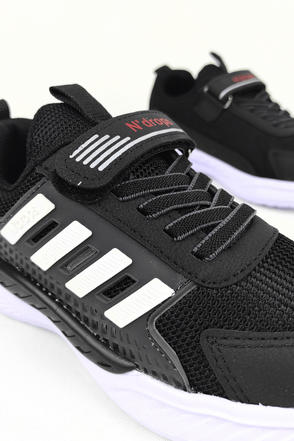 ND023 Black and White Velcro Boys' Sports Shoes