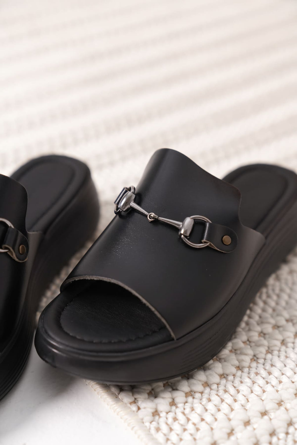 Nelly Premium Black Genuine Leather Slippers