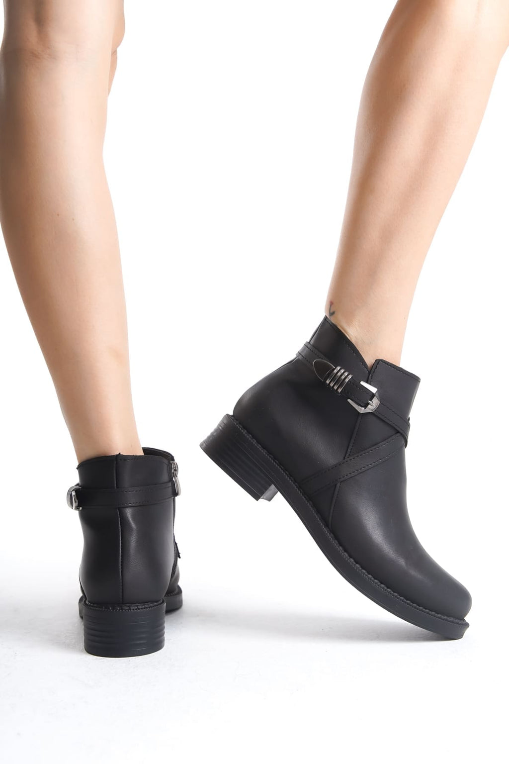 NOVA Women's Boots – Orthopedic Heel, Elastic Zipper Detail, Black