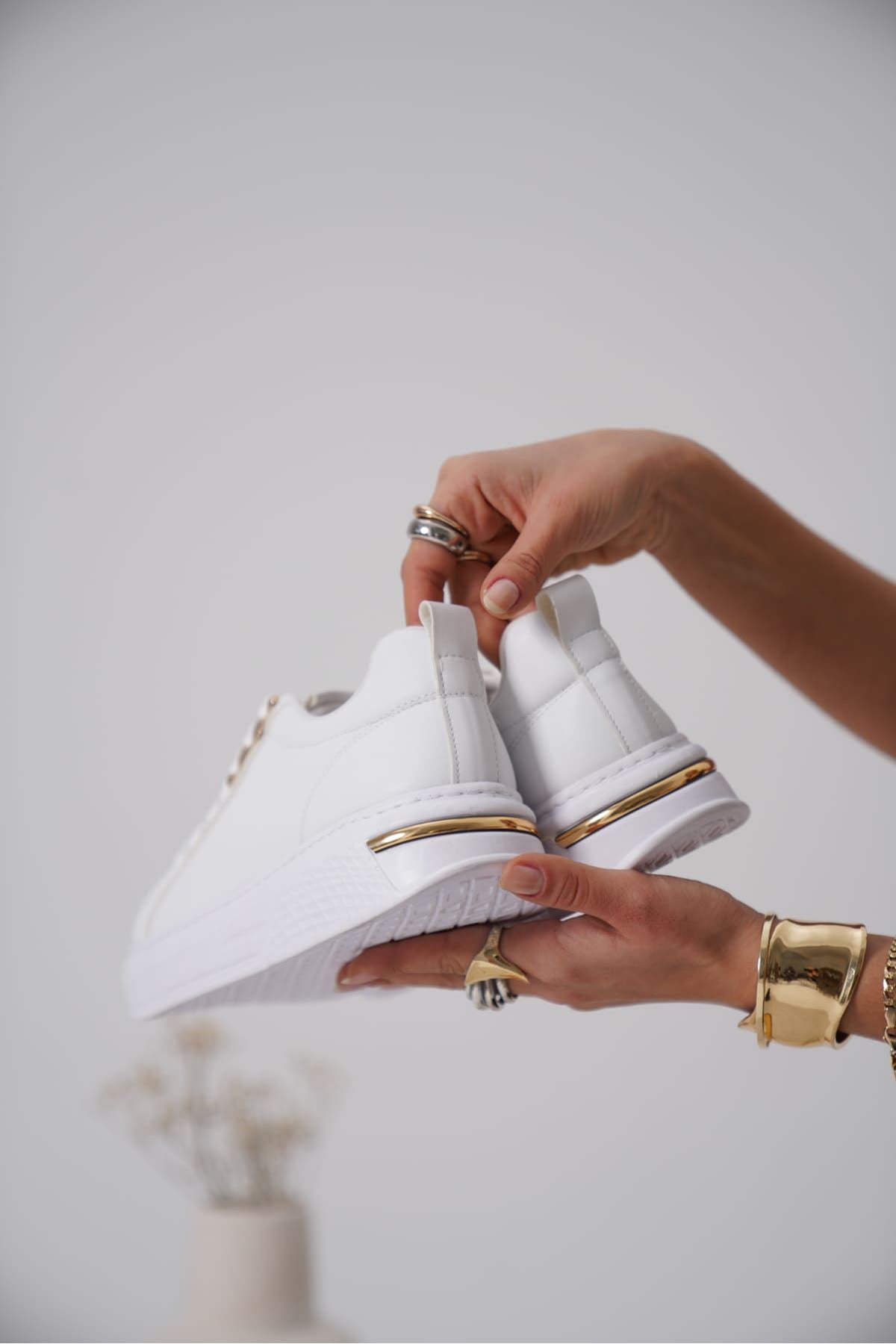 Nova Premium Kadın Gold Detaylı Beyaz Sneaker