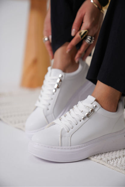 Nova Premium Women's Silver Detailed White Sneakers