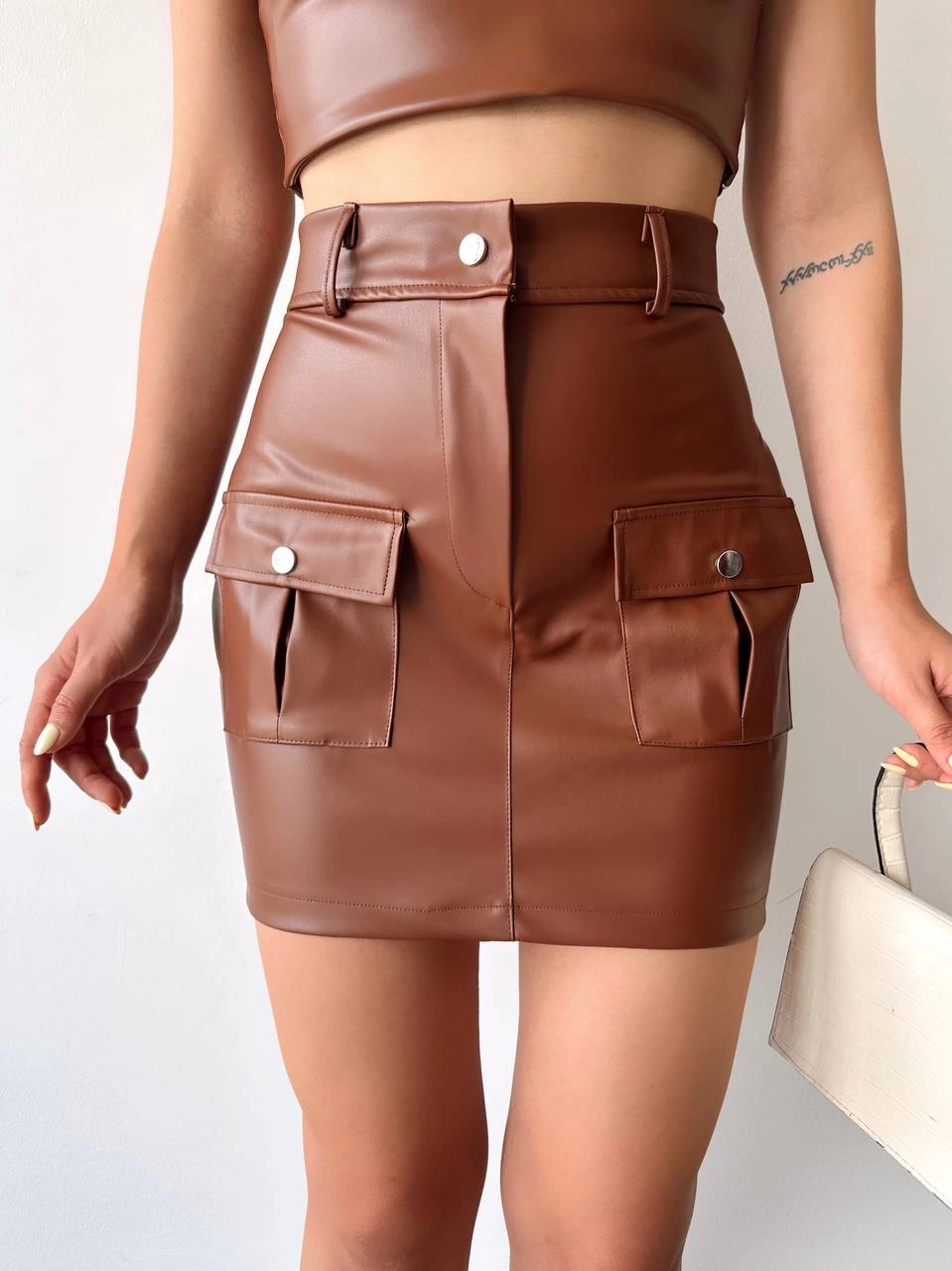 Önden İki Cepli Deri Etek Kahve