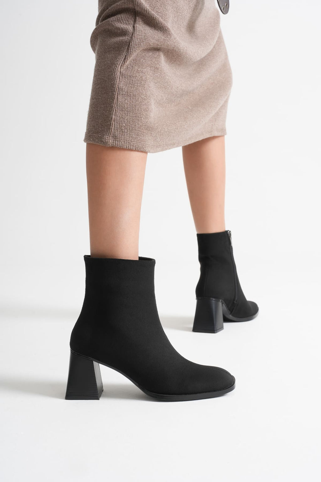 Napoca Premium Vegan Deri Siyah Süet Topuklu Bot