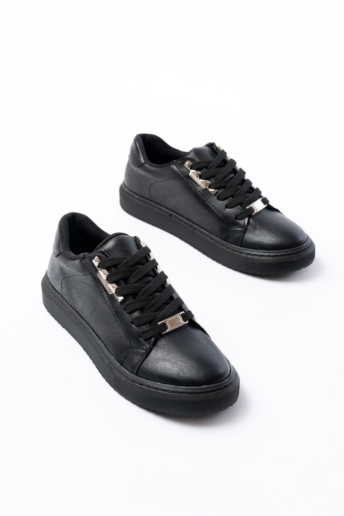 ZRİN-910 Premium Siyah Bağcıklı Günlük Kadın Sneaker