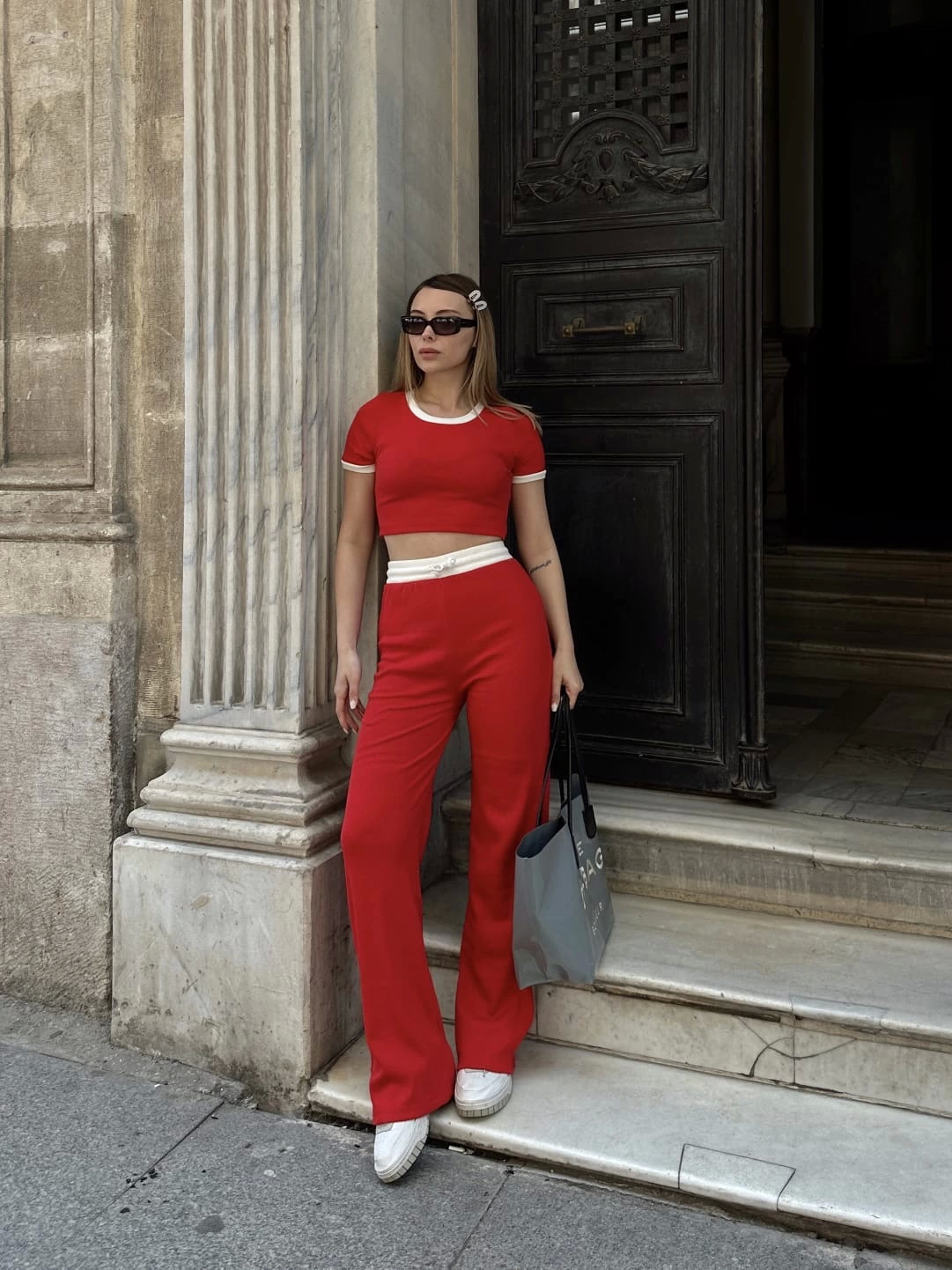 Crop 2-Piece Suit with Piping and Trousers Red