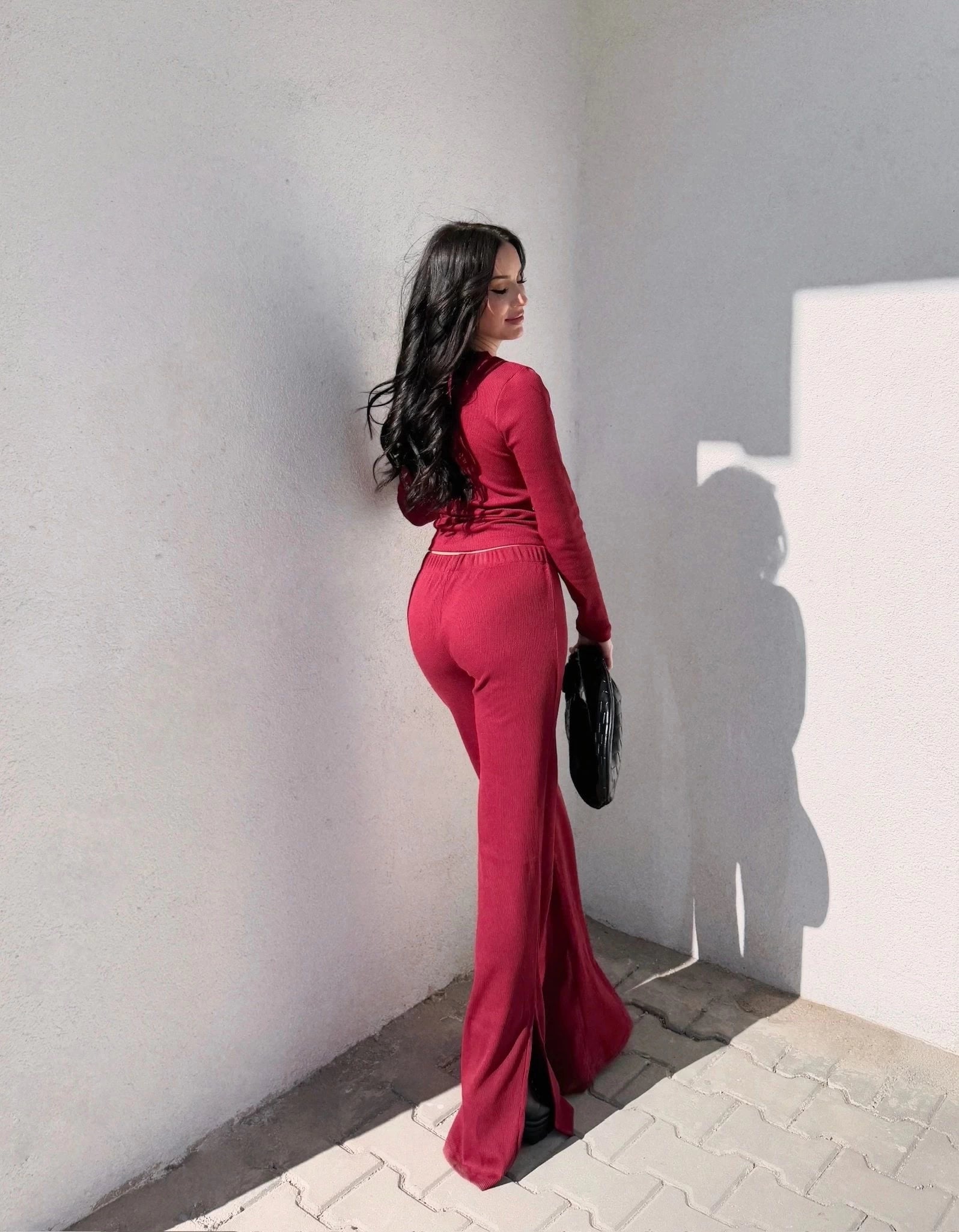 Windowed Detailed Bottom Top Set Claret Red