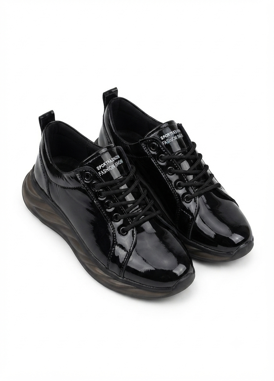 PİO Siyah Rugan Özel Taban Kadın Sneaker