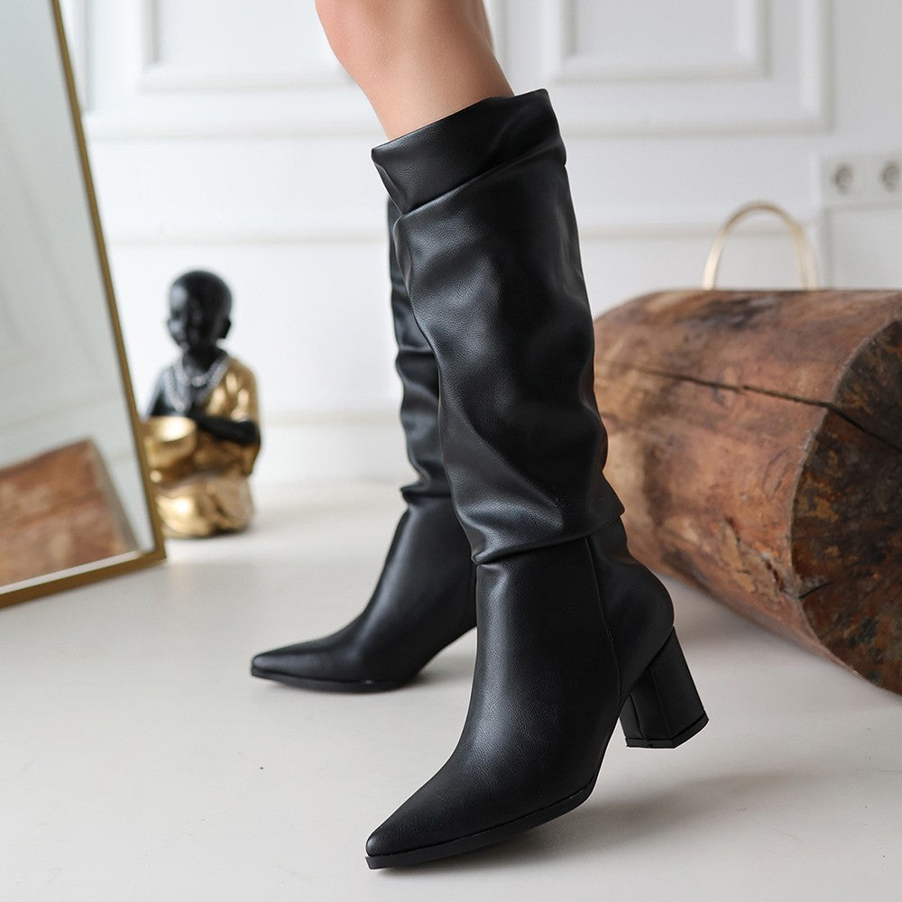 Pitay Black High Heeled Long Boots
