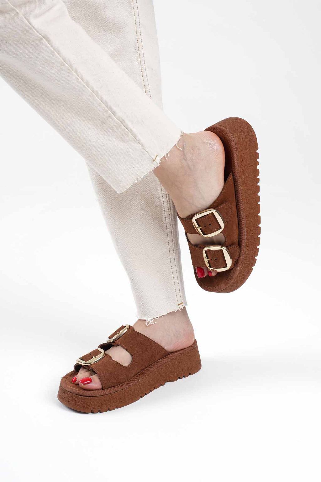Place Premium Tan Suede Slippers