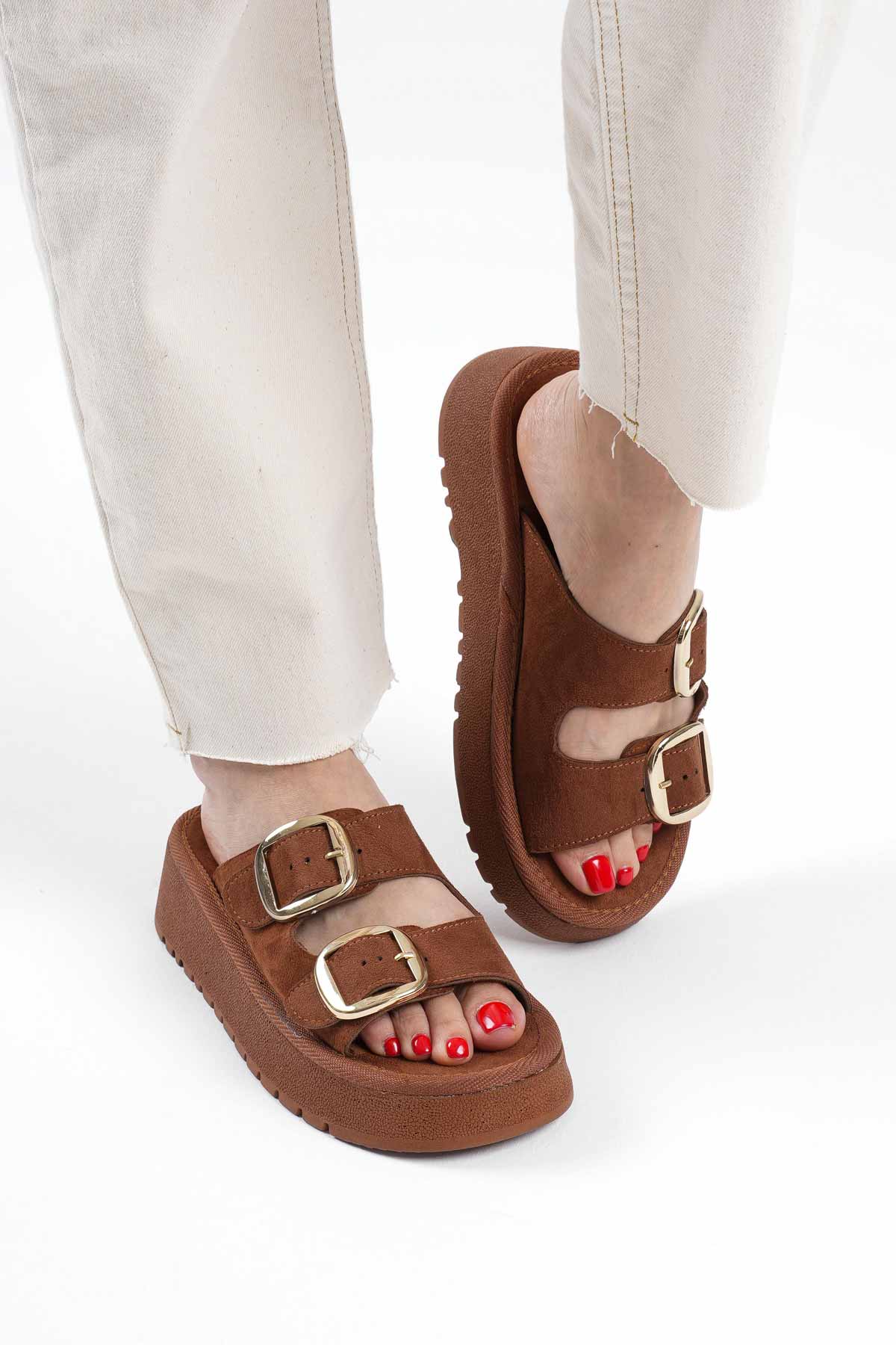 Place Premium Tan Suede Slippers