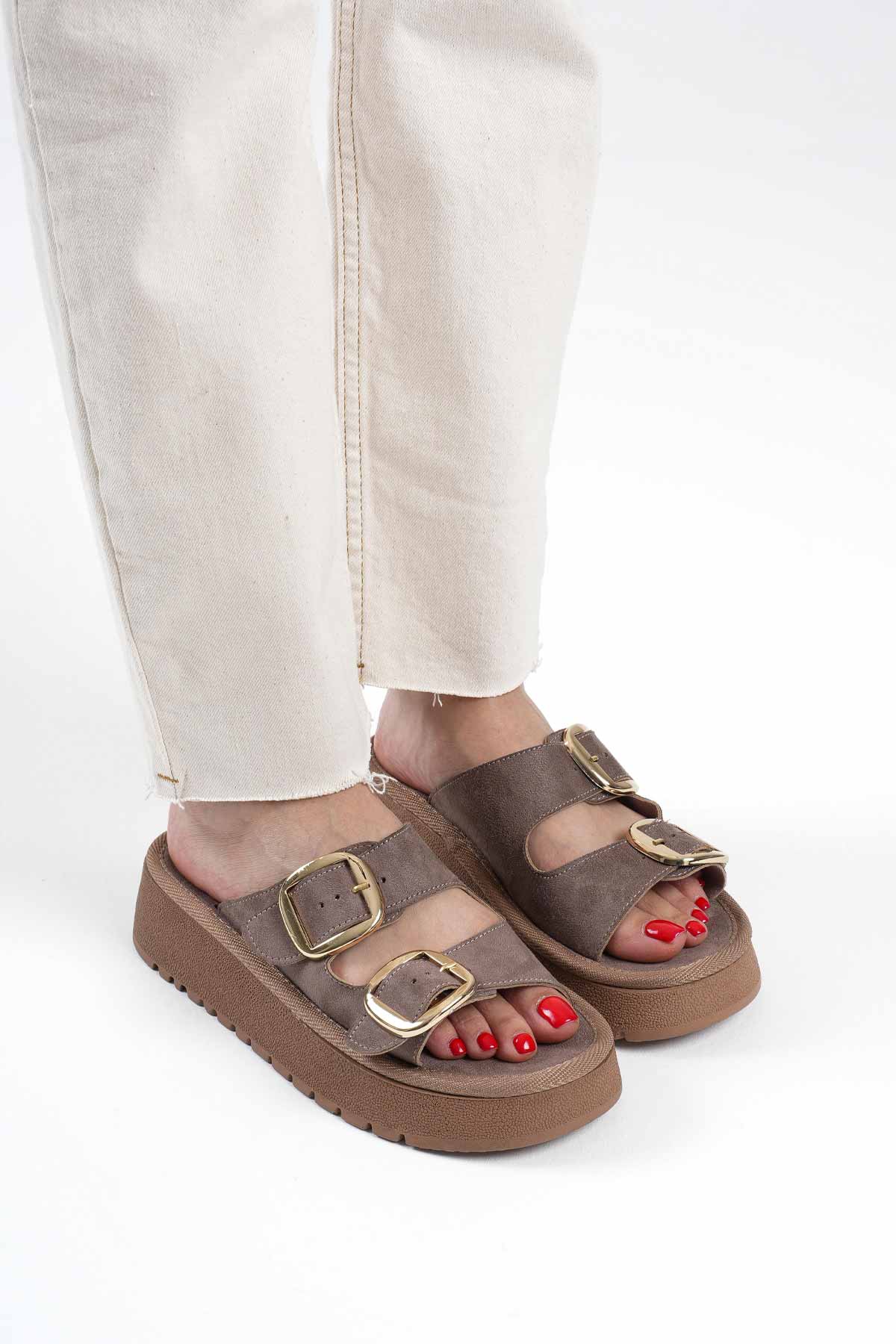 Place Premium Mink Suede Slippers
