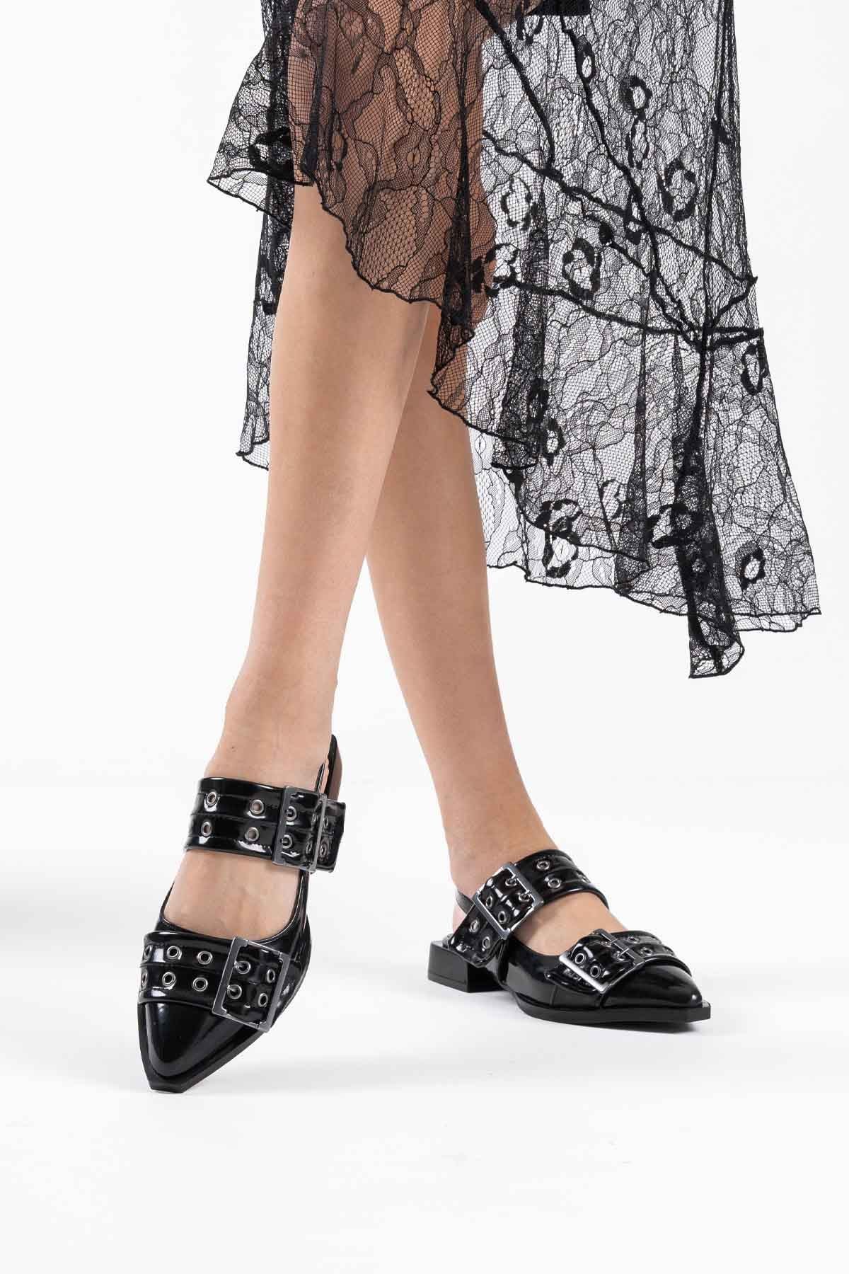 Pony Premium Black Patent Leather Belt Detailed Women's High Heel Shoes