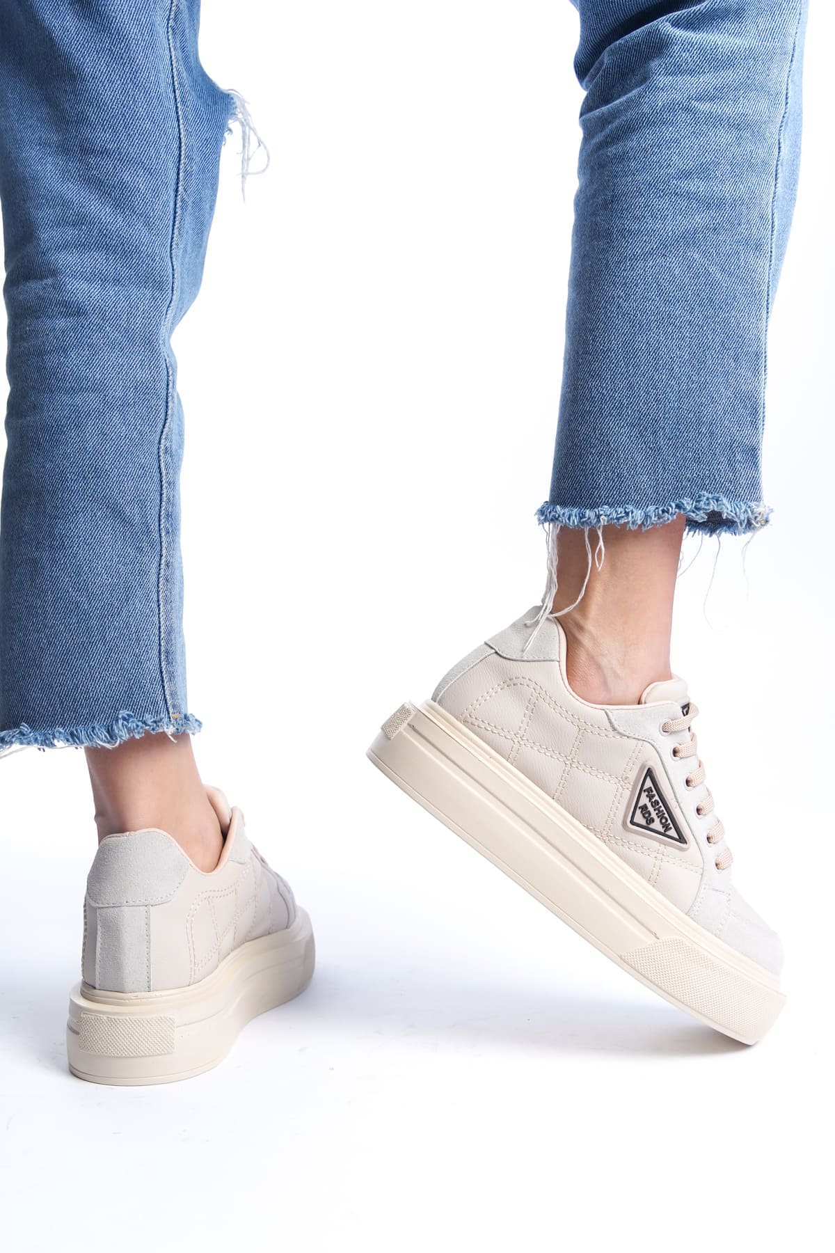 PRAG Premium Bağcıklı Ortopedik Kadın Sneaker - Krem