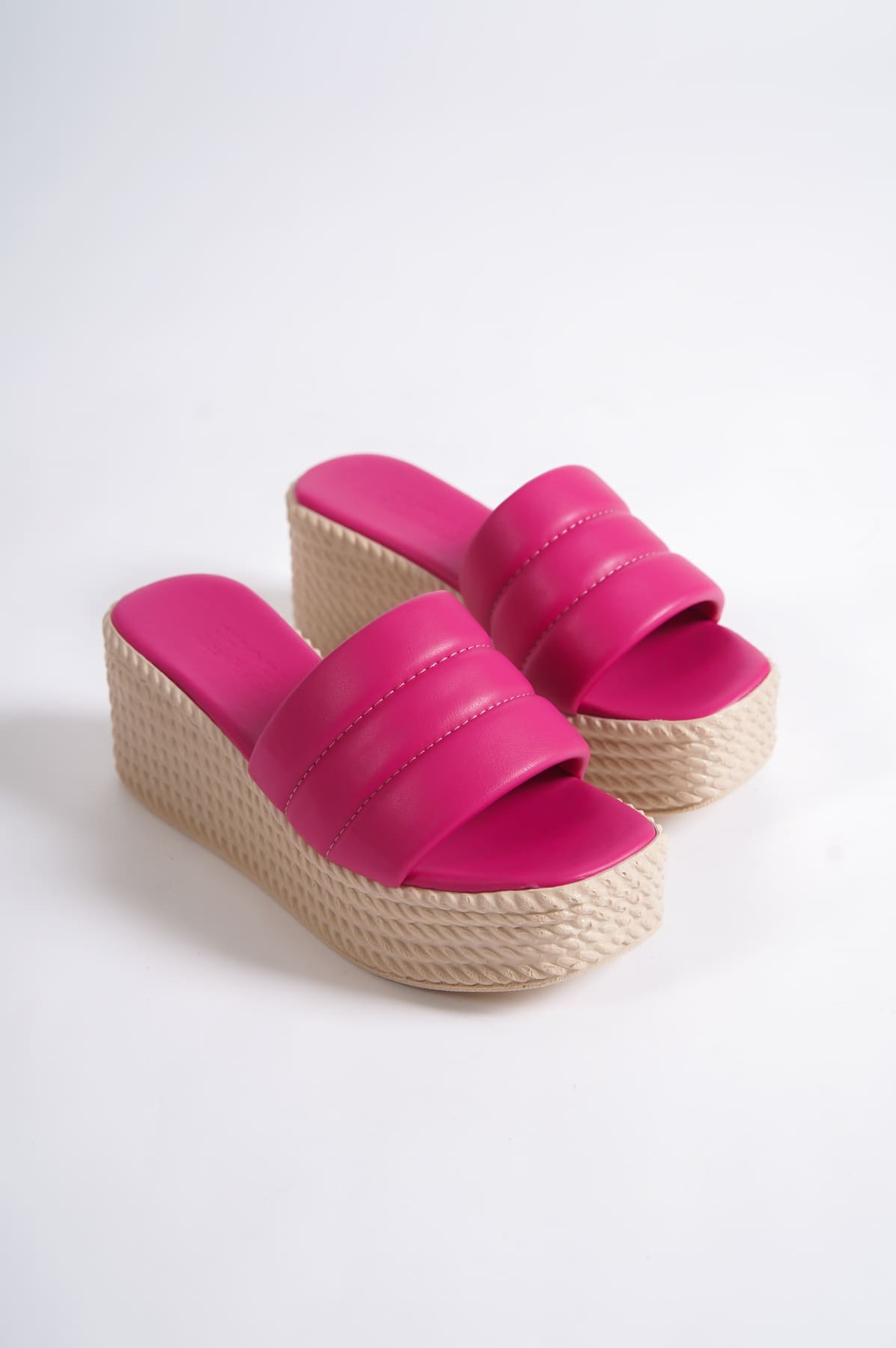 REINA Wedge Heeled Orthopedic Sole Wicker Look Women's Slippers - Fuchsia
