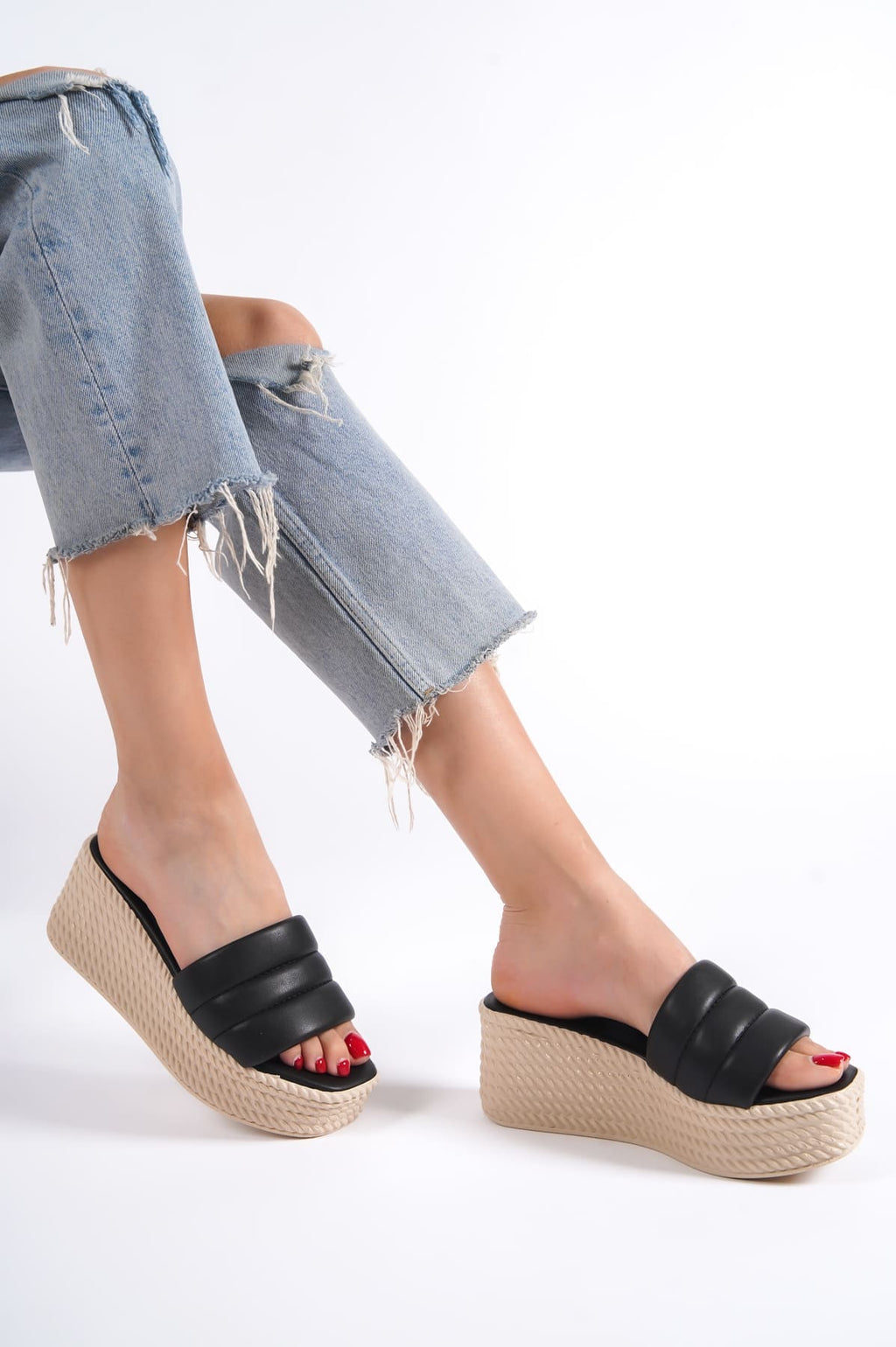 REINA Wedge Heeled Orthopedic Sole Wicker Look Women's Slippers - Black